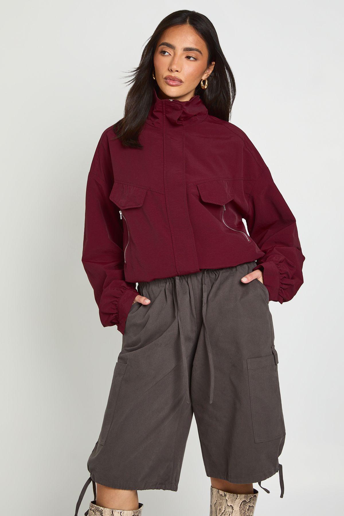 Twill Side Pocket Jort by BOOHOO