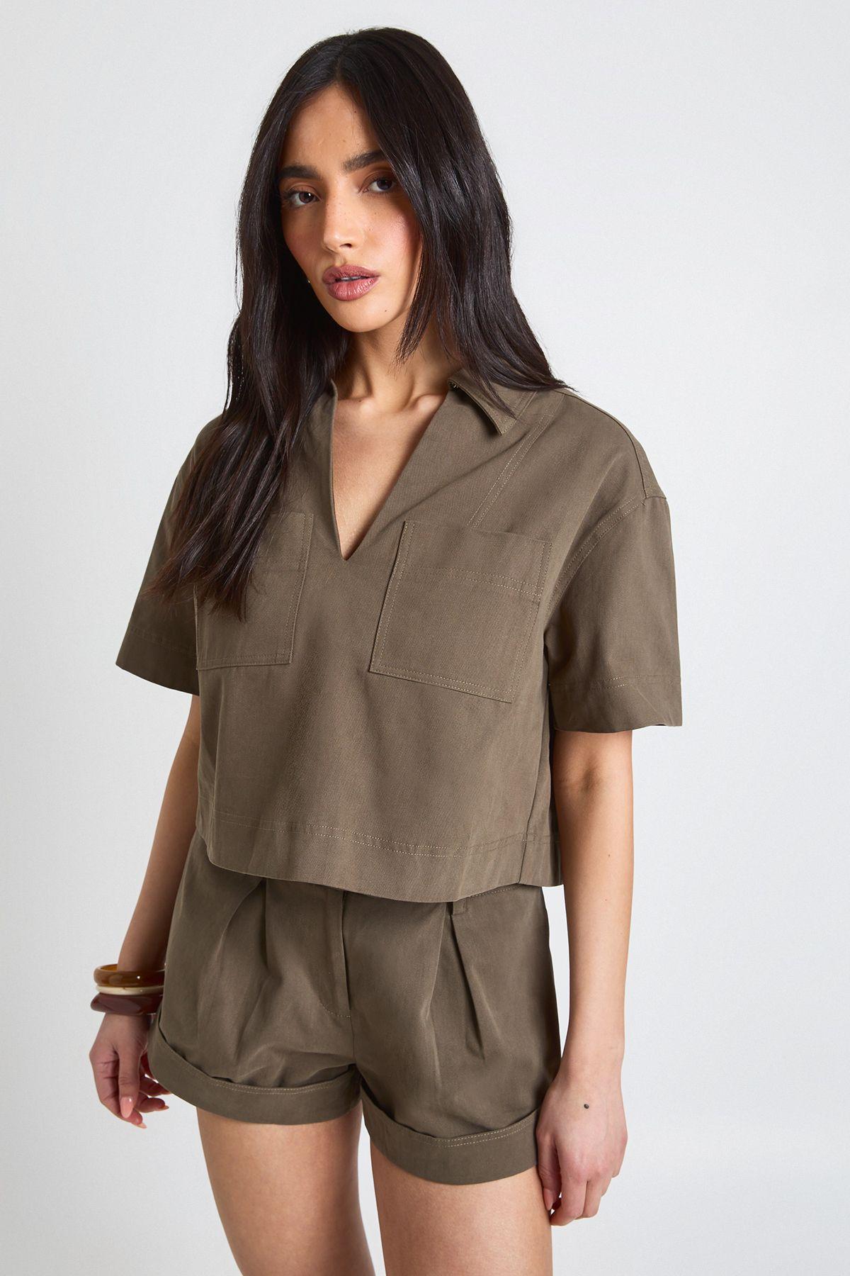 Twill Turn Up Cuff Short by BOOHOO