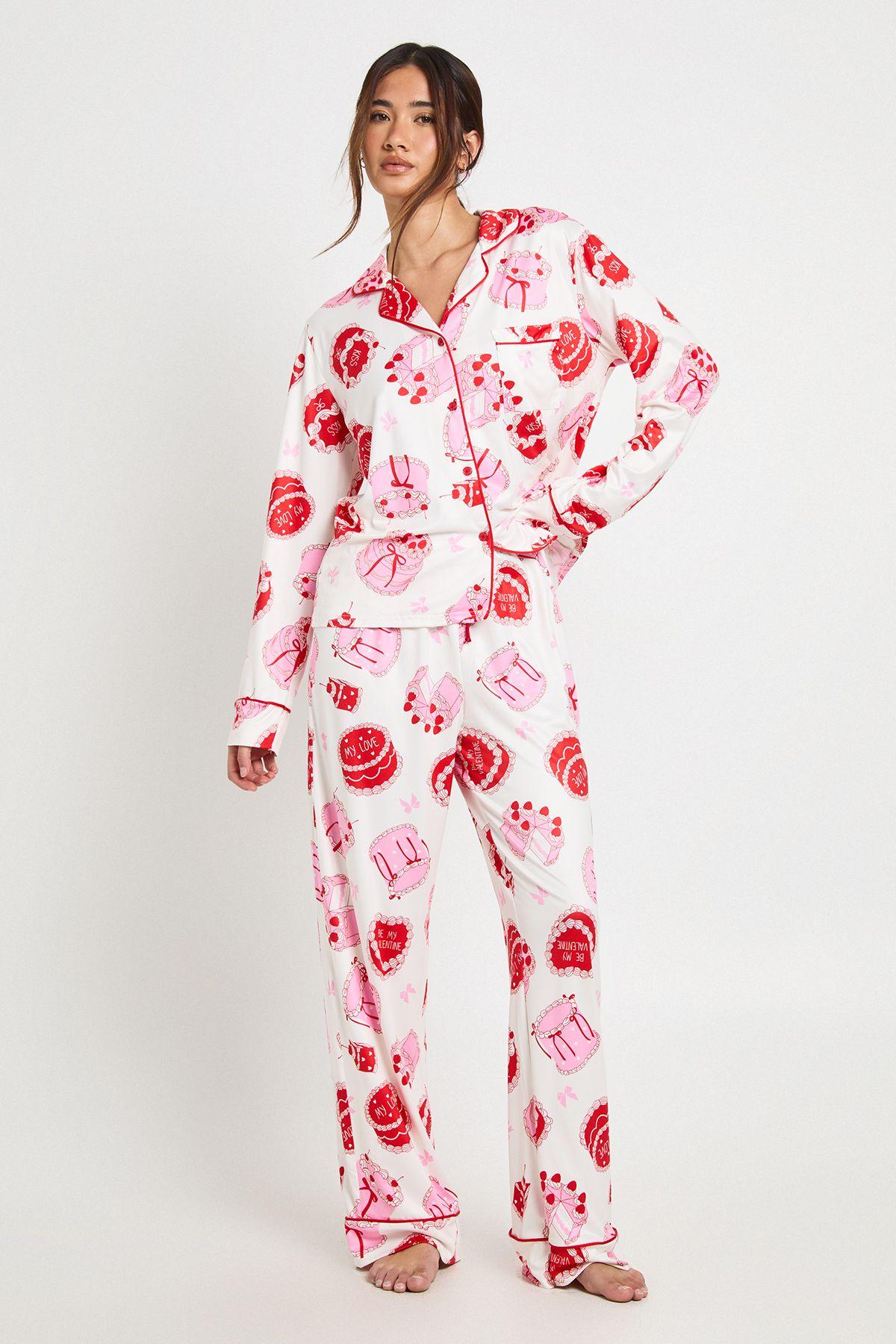 Valentines Cake Print Long Sleeve Shirt & Trouser 3 Piece Pyjama Set by BOOHOO