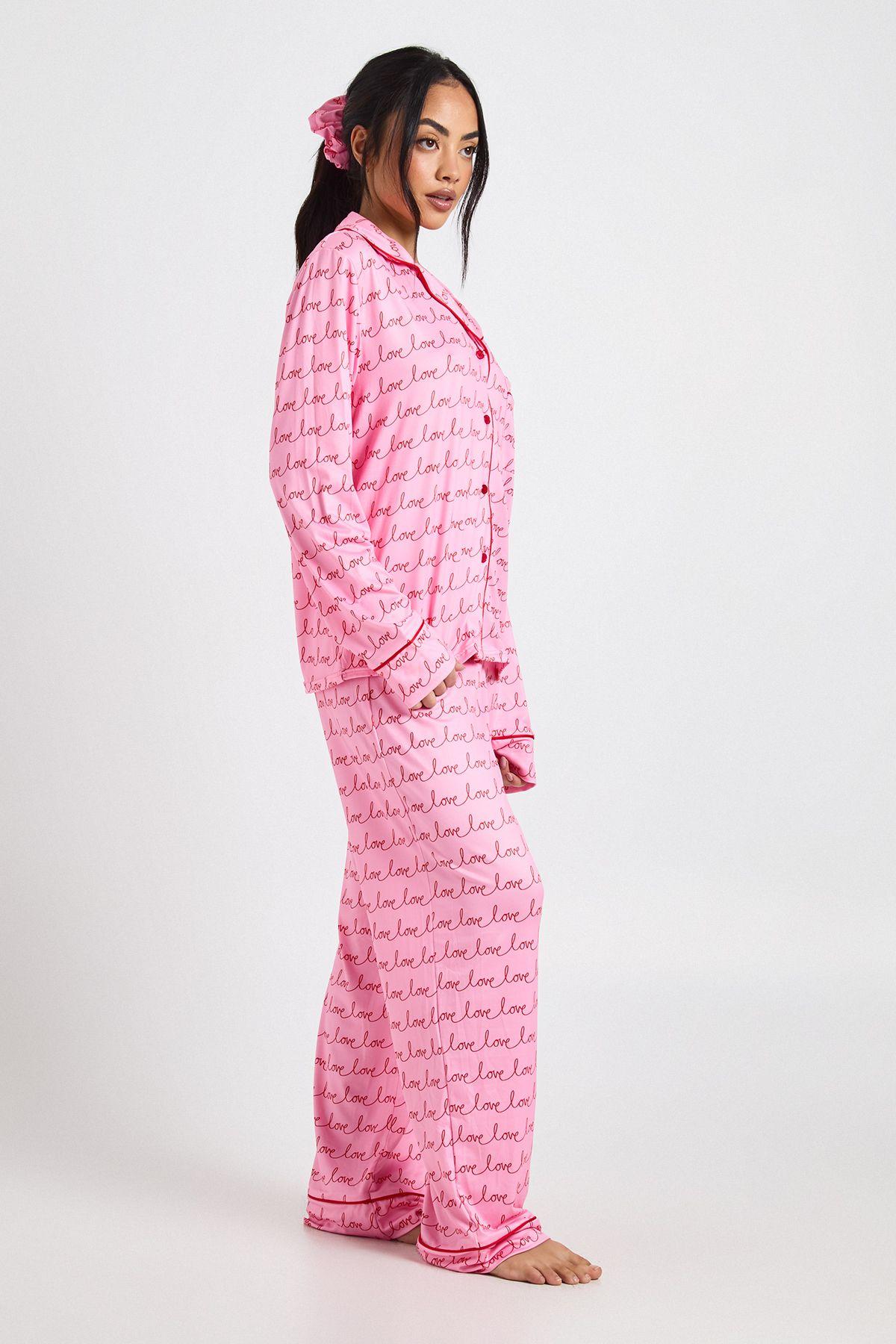 Valentines Script Long Sleeve Shirt & Trouser 3 Piece Pyjama Set by BOOHOO
