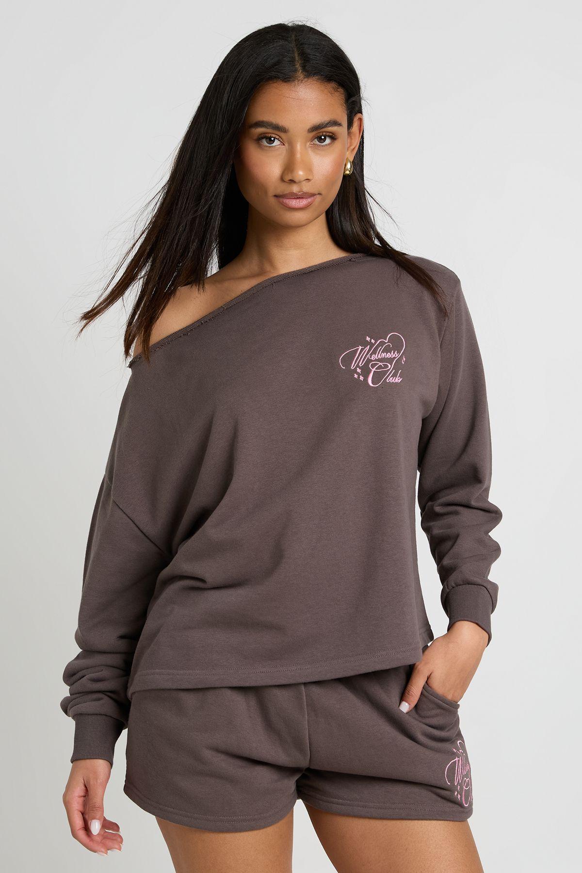 Wellness Club Short Tracksuit by BOOHOO