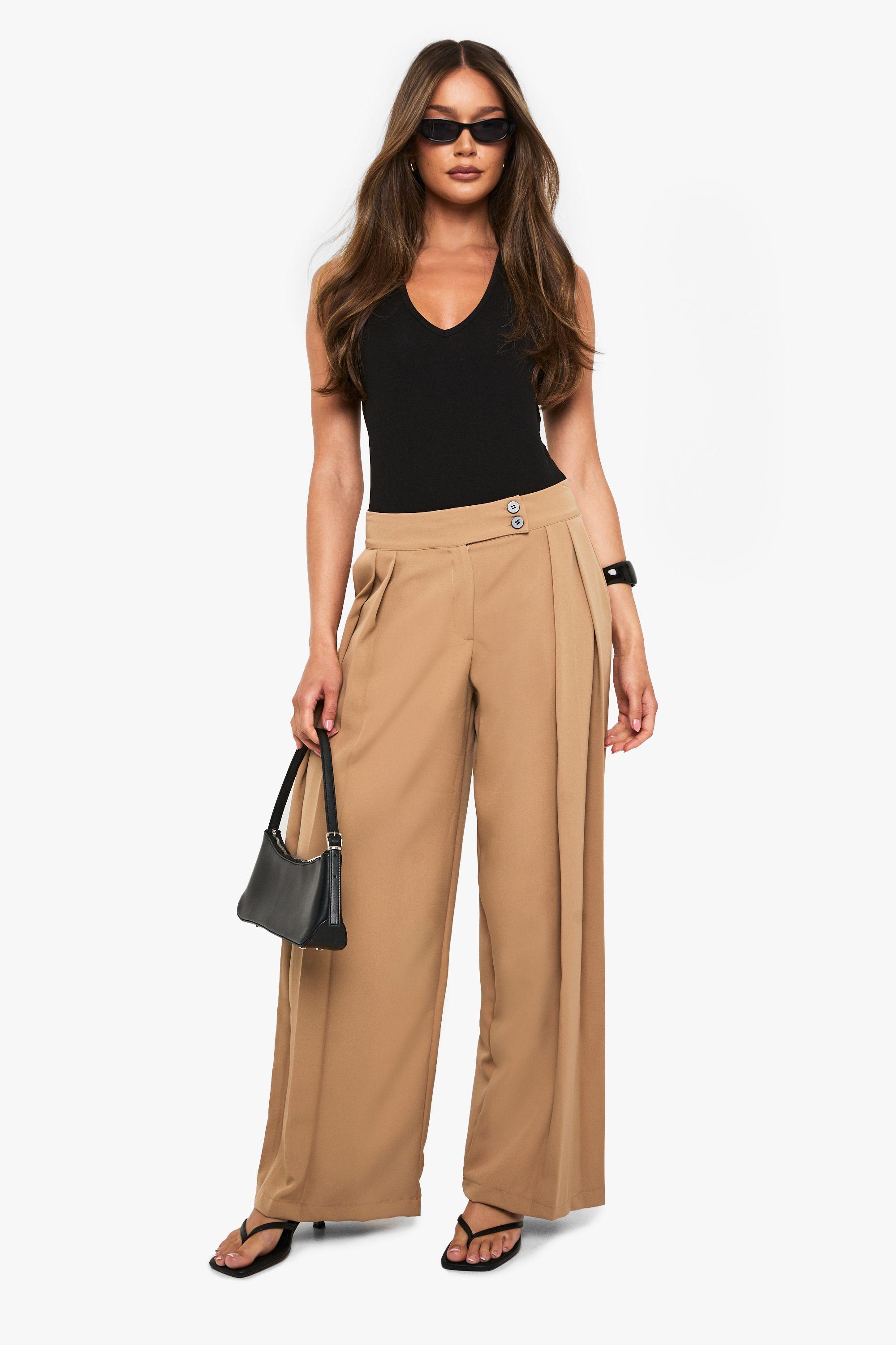 Woven Pleated Wide Leg Trousers by BOOHOO