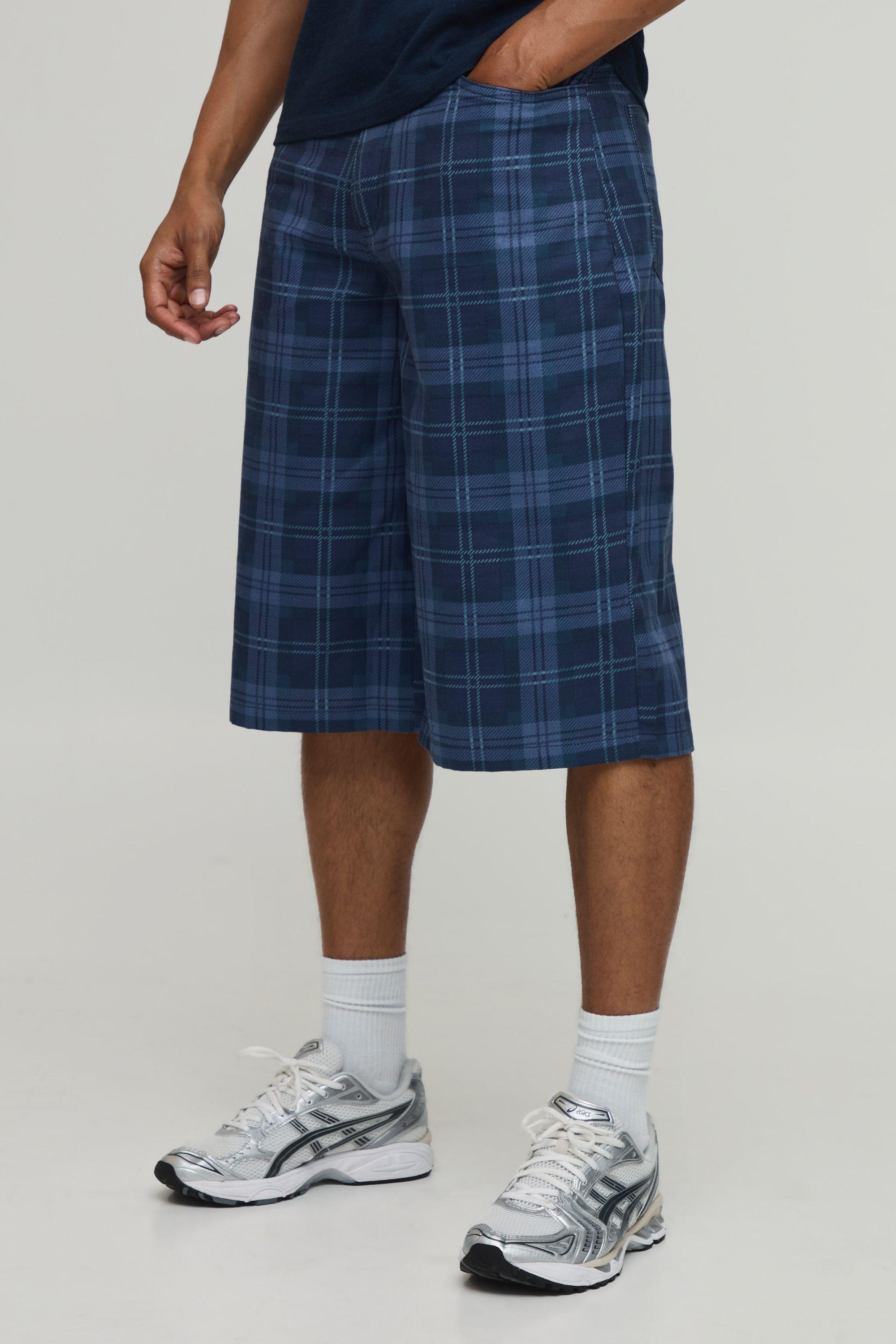 Baggy Longline Check Twill Short by BOOHOOMAN