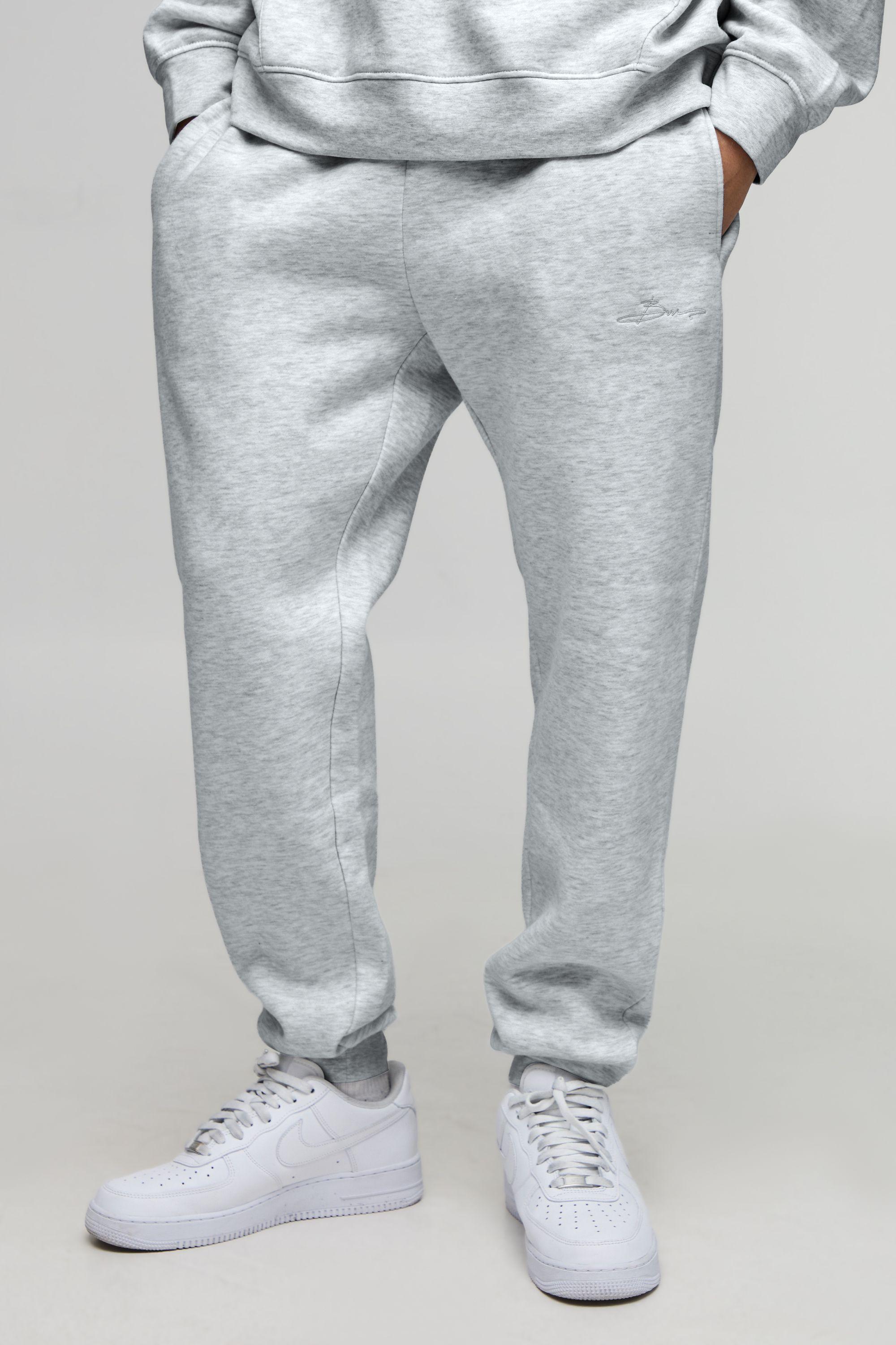 Basic BM Signature Regular Fit Jogger by BOOHOOMAN