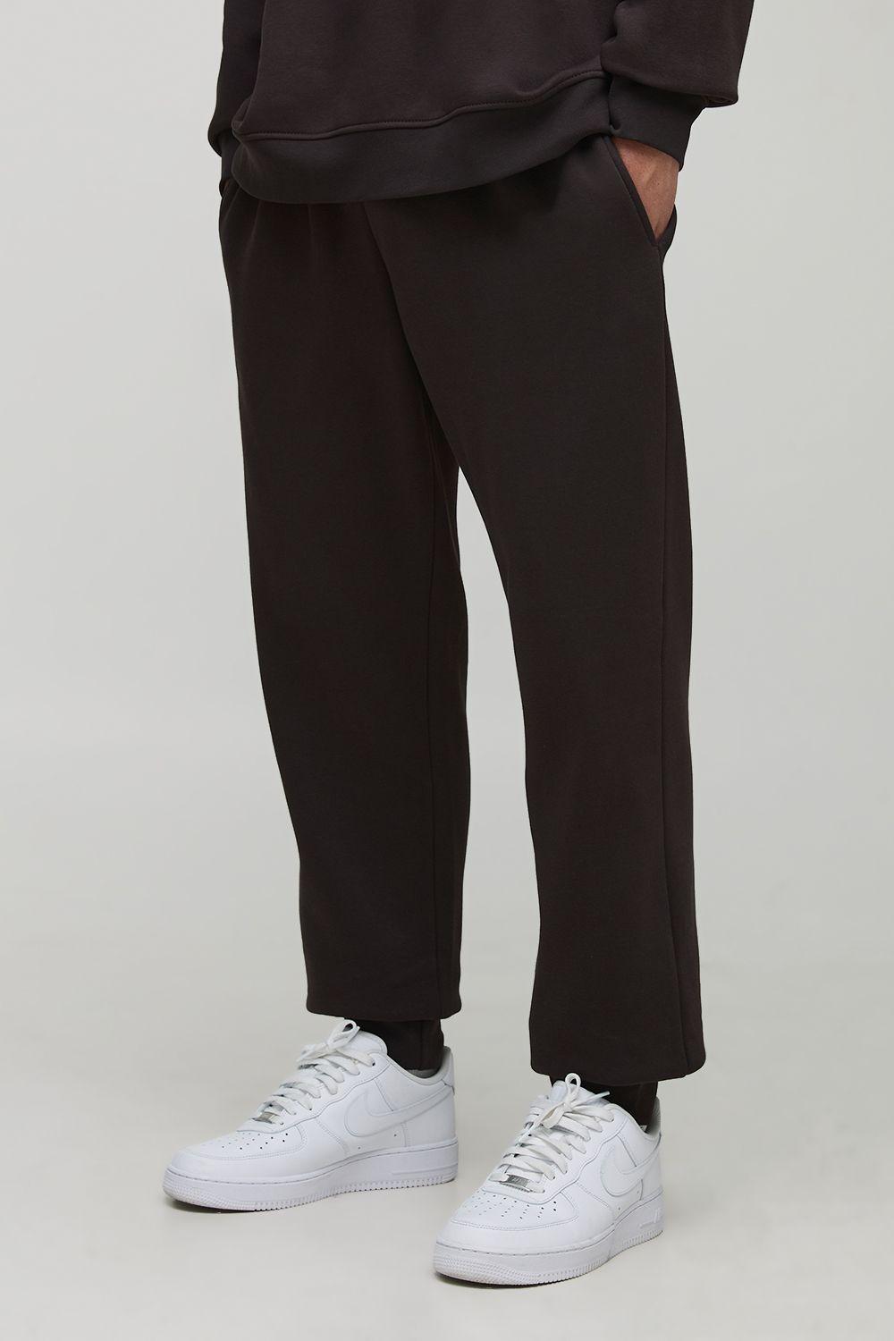 Basic Regular Fit Jogger by BOOHOOMAN