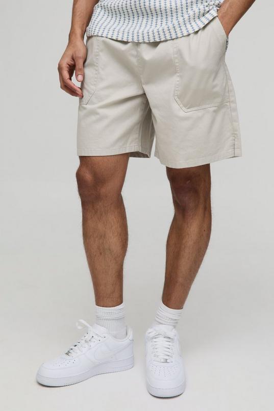 Elasticated Baggy Twill Split Hem Shorts by BOOHOOMAN