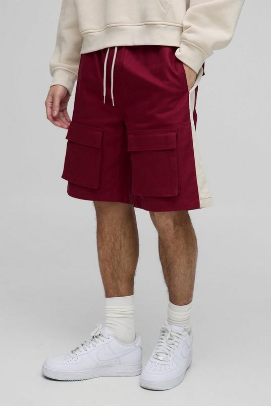 Elasticated Waist Relaxed Mid Length Cargo Shorts by BOOHOOMAN