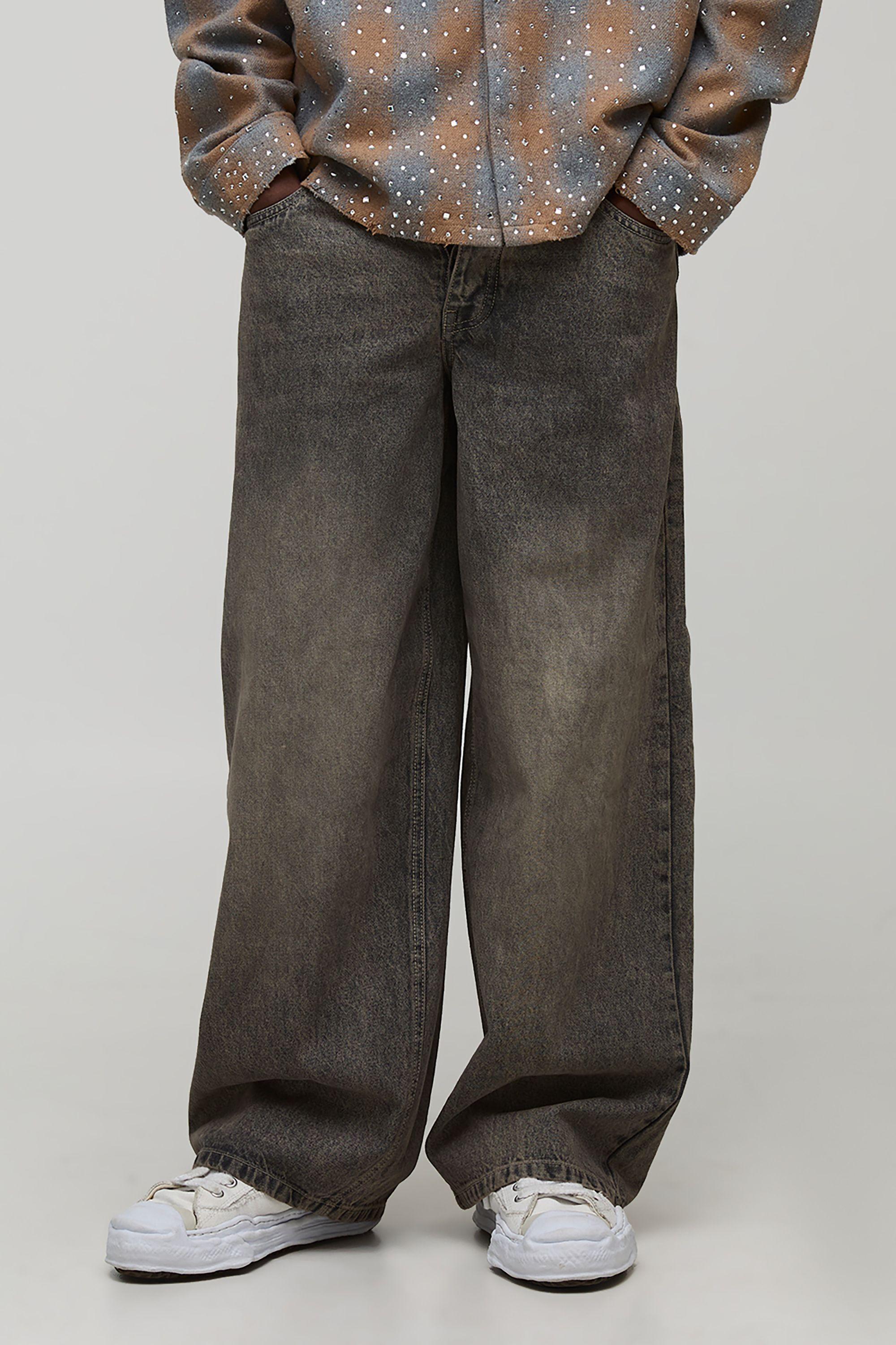 Essential Baggy Fit Jeans by BOOHOOMAN