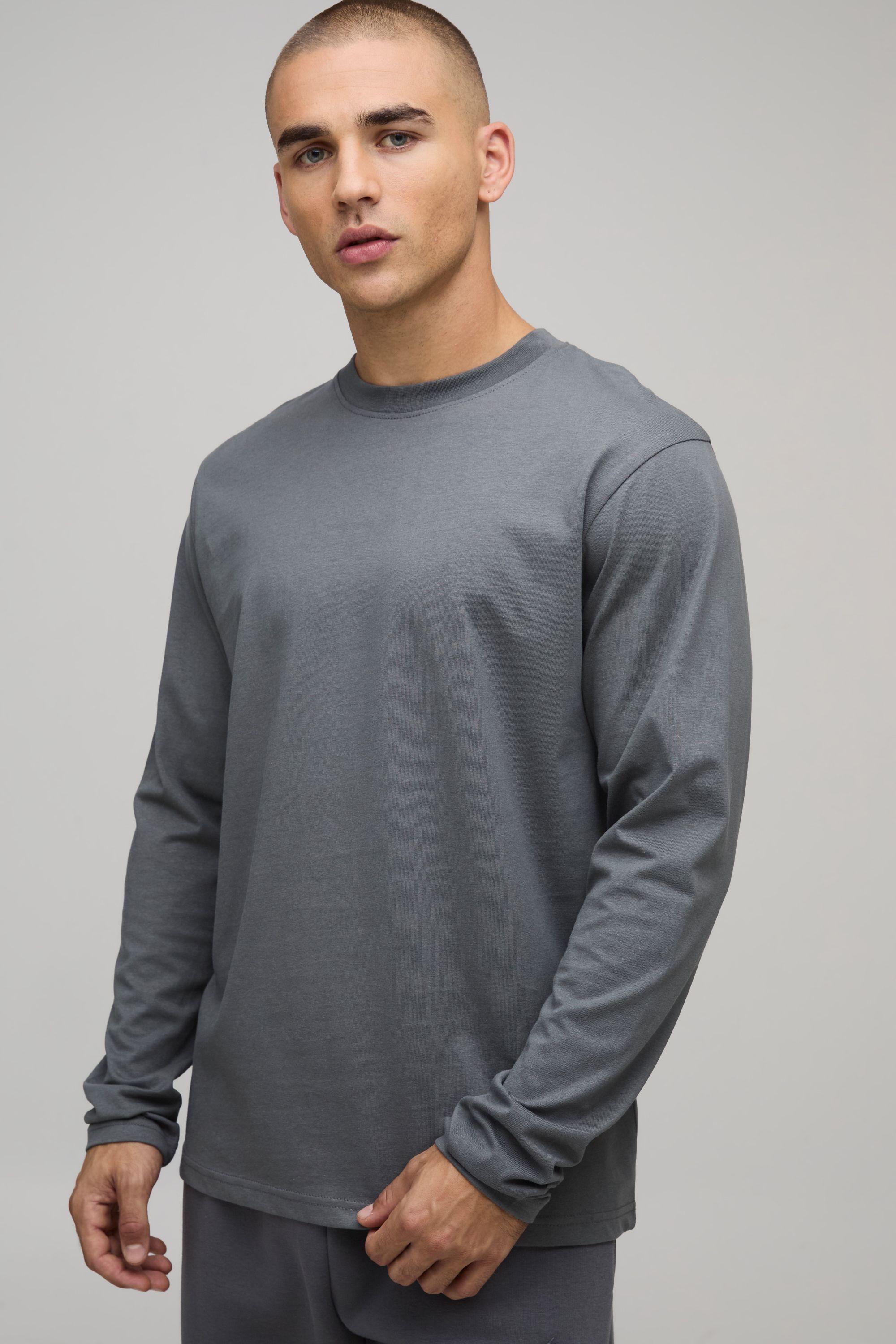 Essential Regular Fit Long Sleeve Crew Neck Heavyweight T-Shirt by BOOHOOMAN