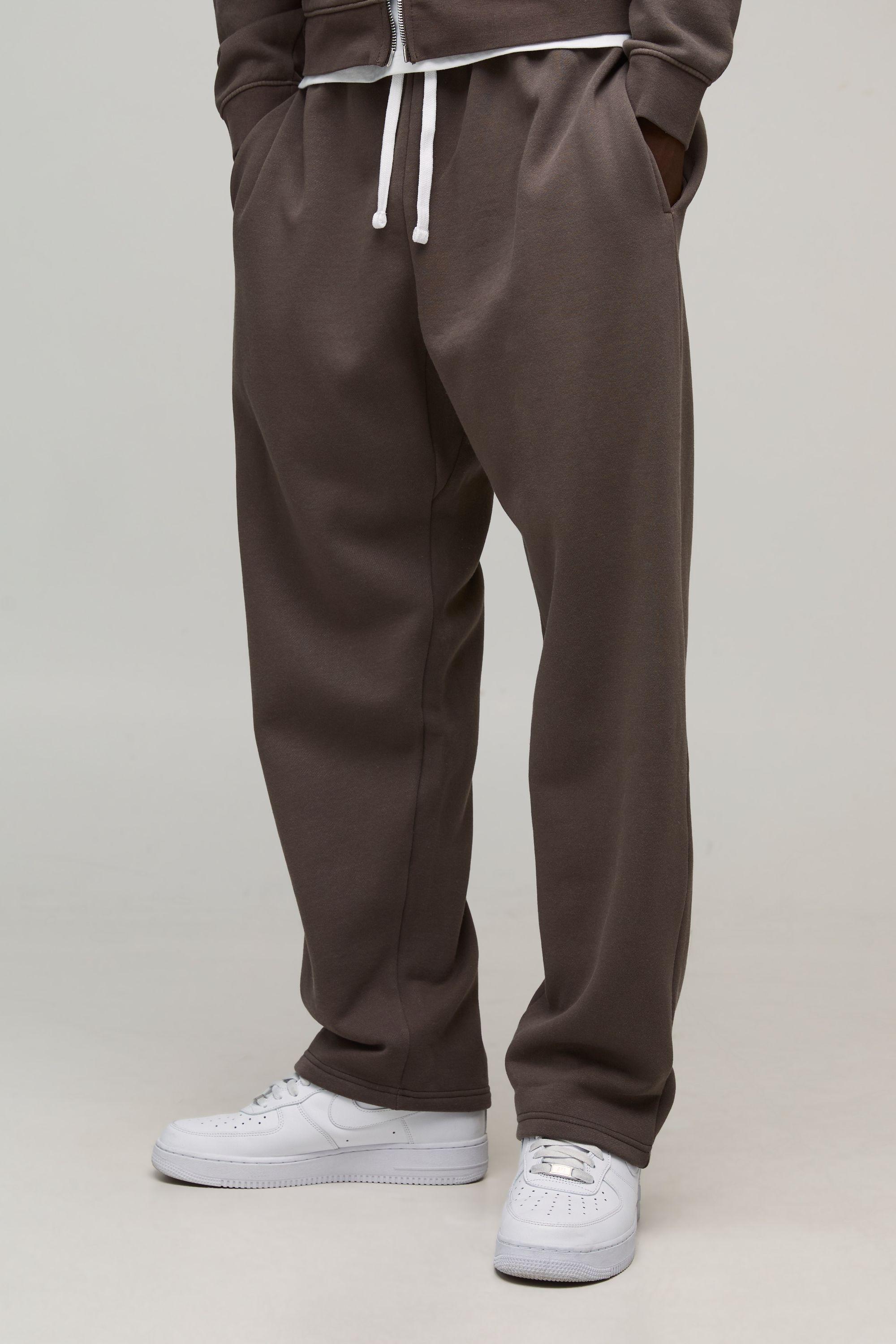 Essential Washed Baggy Jogger by BOOHOOMAN