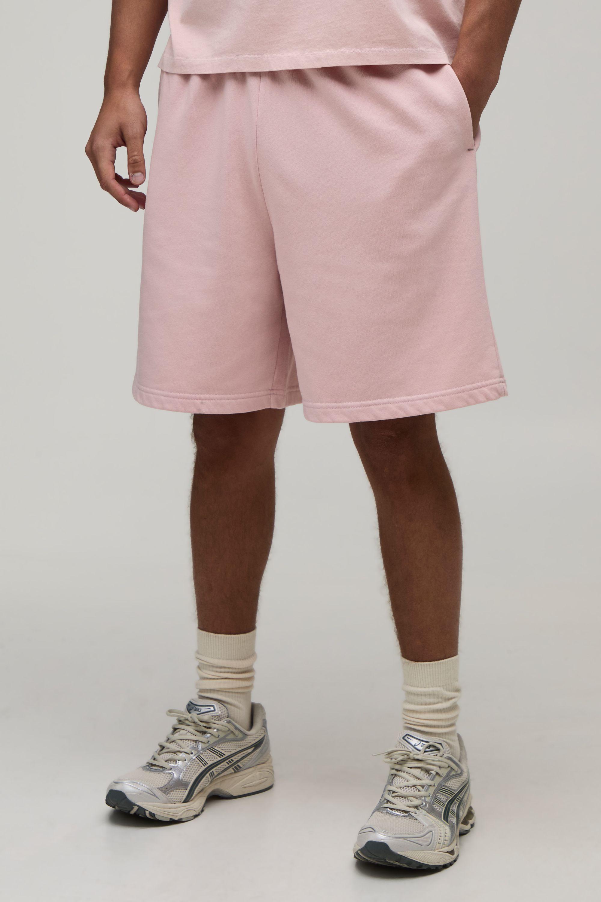 Essential Washed Baggy Short by BOOHOOMAN