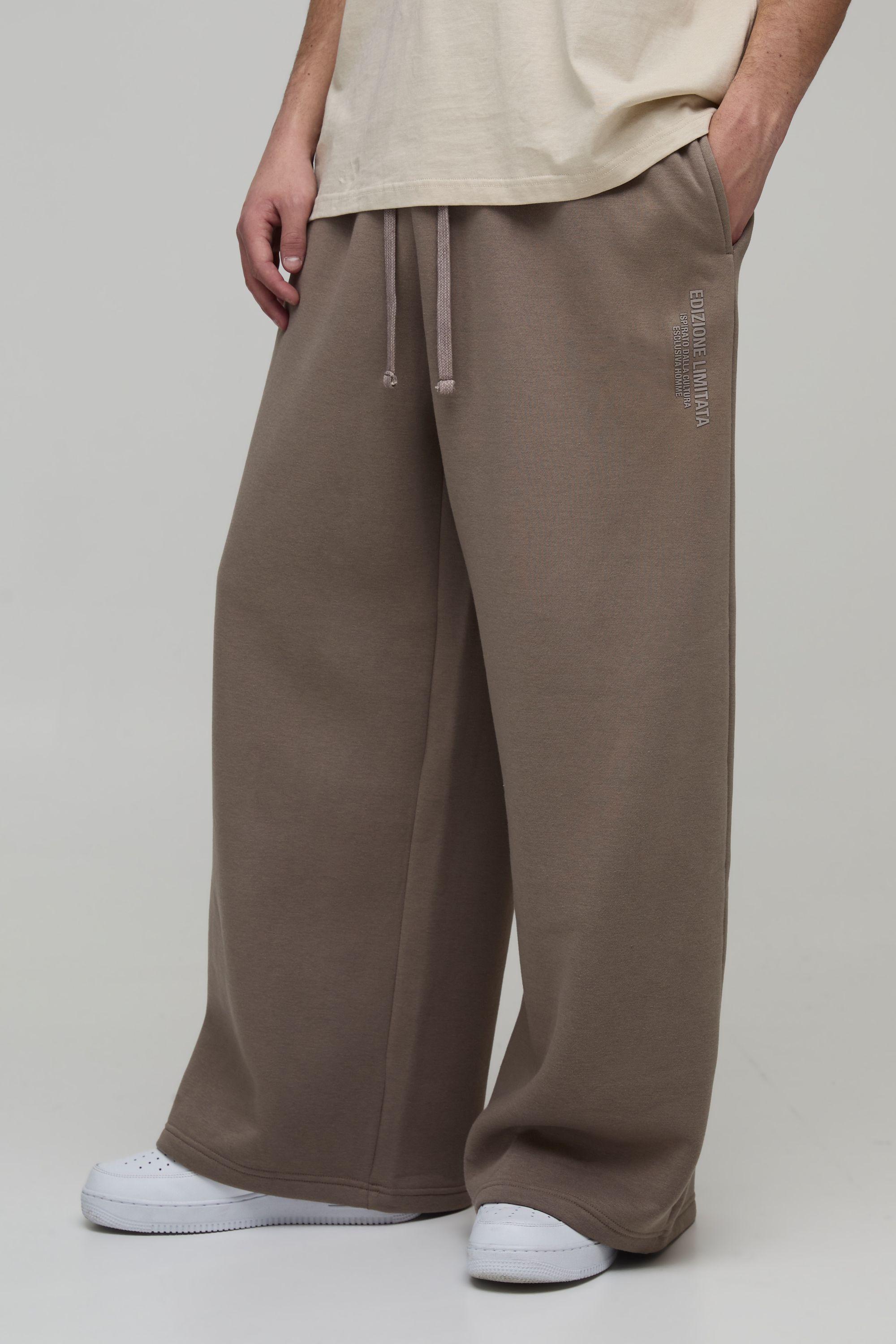 Extreme Wide Leg High Build Printed Jogger by BOOHOOMAN