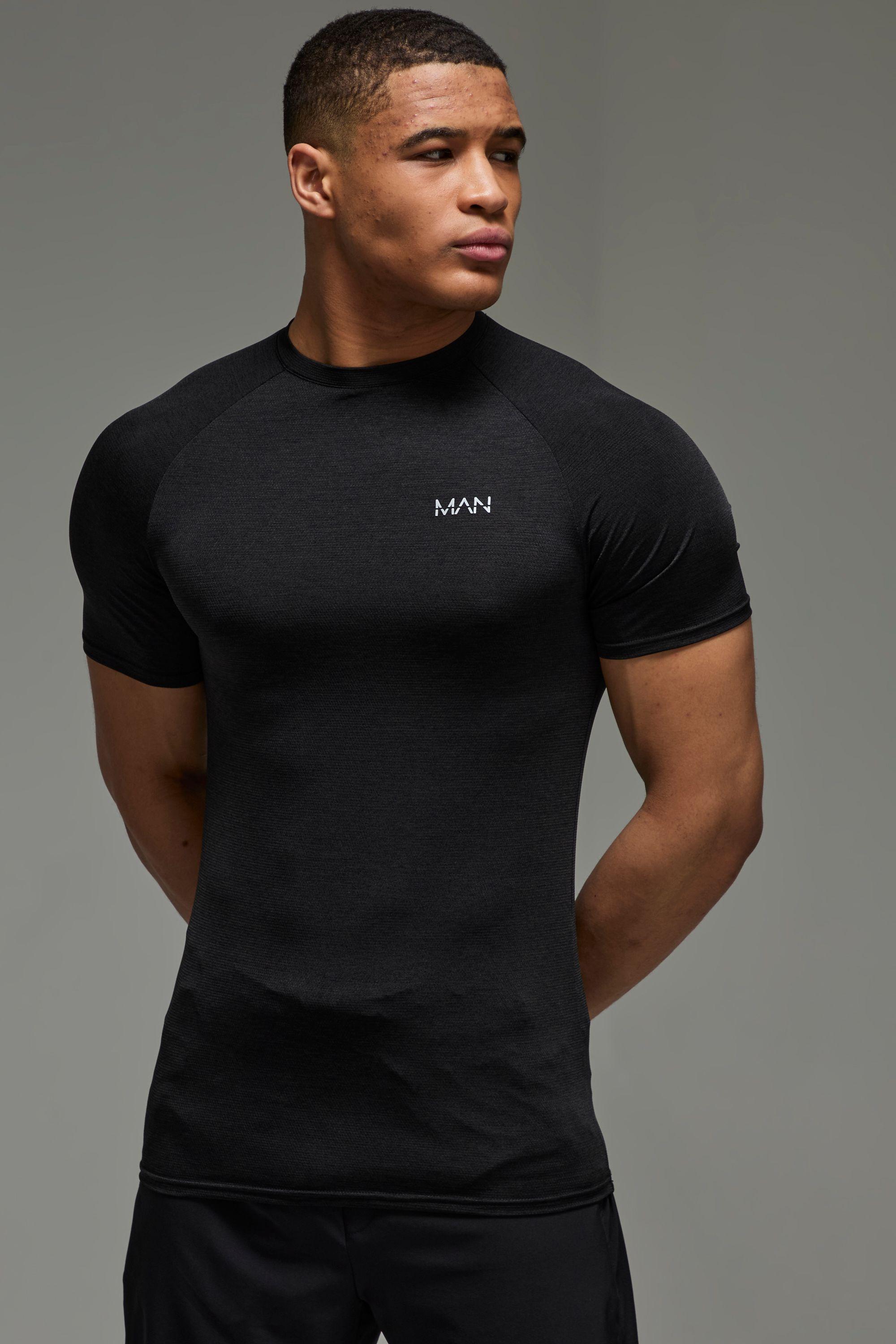 Man Active Lightweight Muscle Fit Raglan T-shirt by BOOHOOMAN