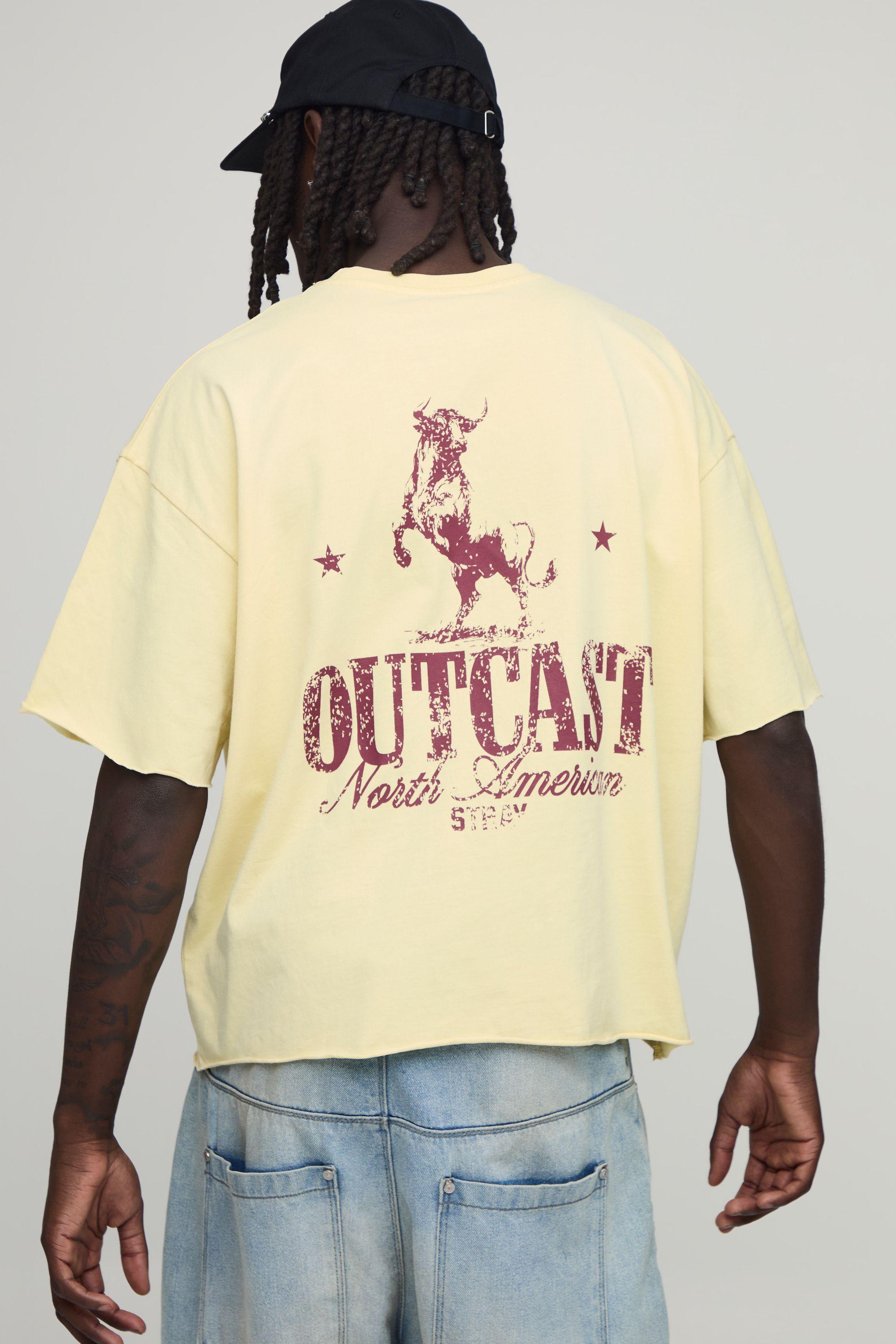 Oversized Boxy Heavyweight Washed Pocket Bull Detail T-Shirt by BOOHOOMAN