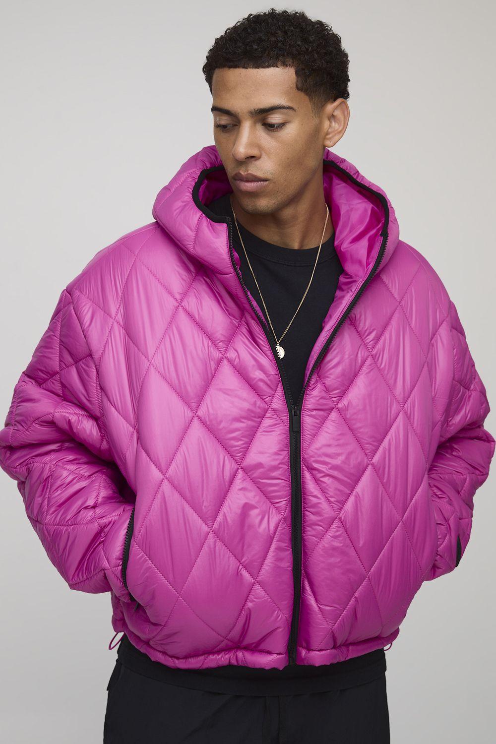 Oversized Boxy High Sheen Diamond Quilted Hooded Funnel Puffer Jacket by BOOHOOMAN