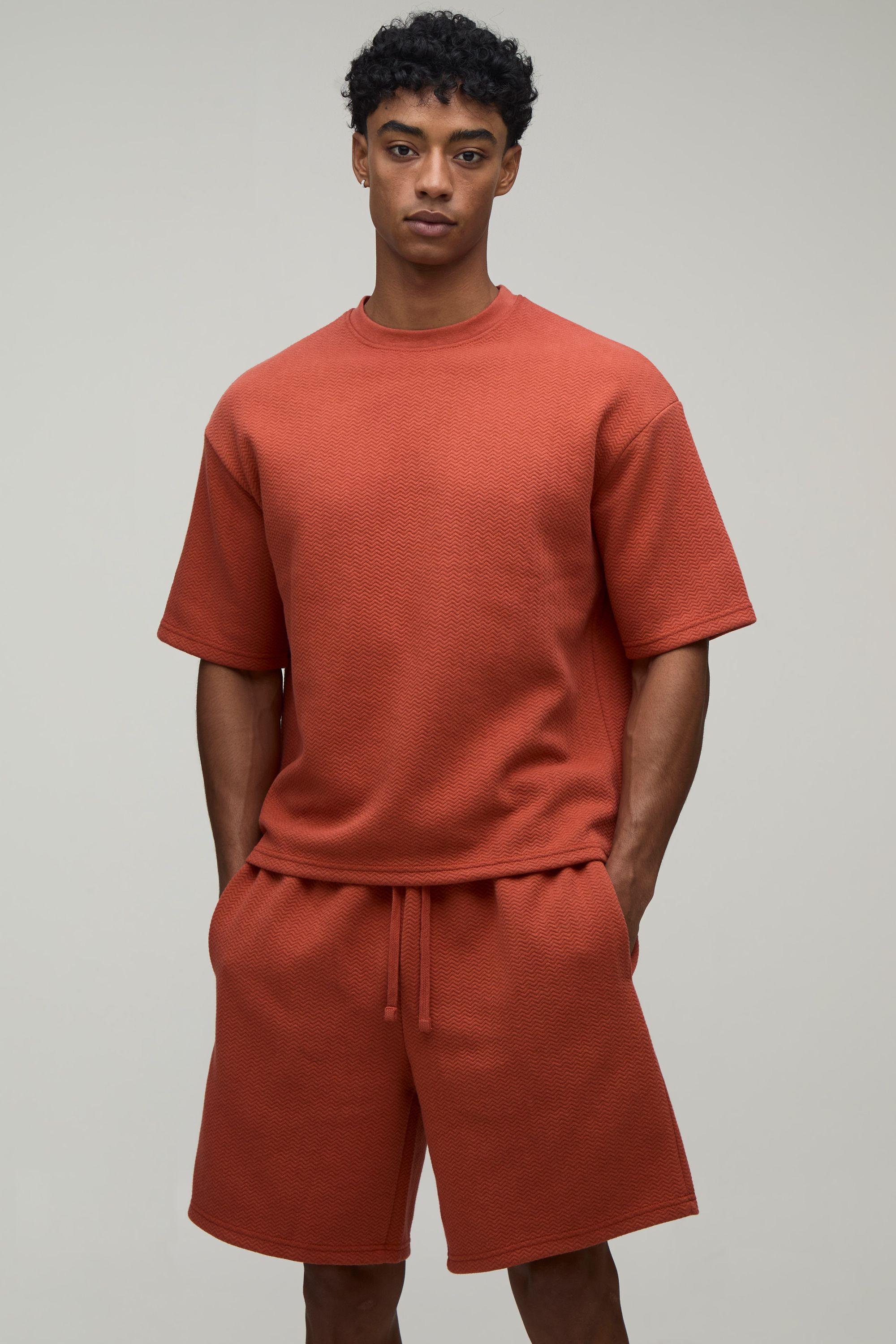 Oversized Boxy Wavy Jacquard T-Shirt & Baggy Shorts Set by BOOHOOMAN