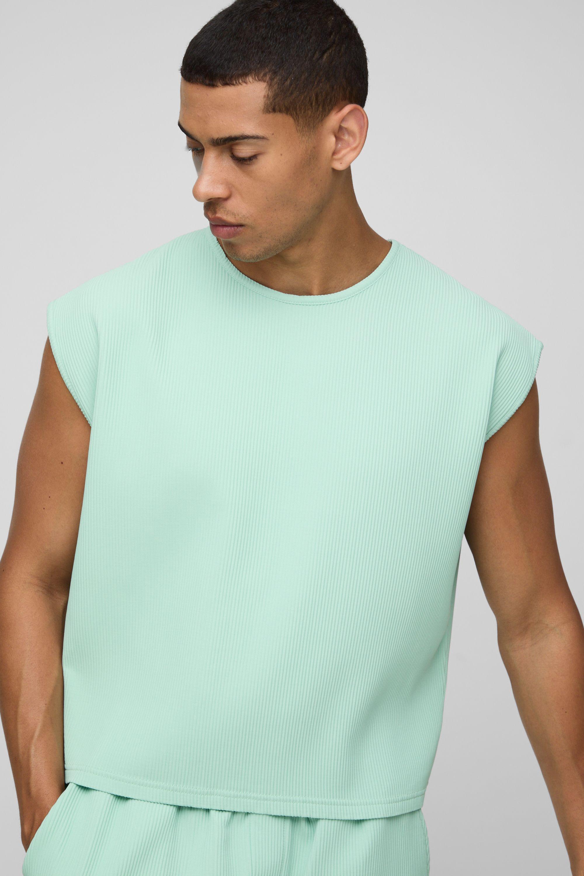Oversized Shrunken Boxy Pleated Tank by BOOHOOMAN
