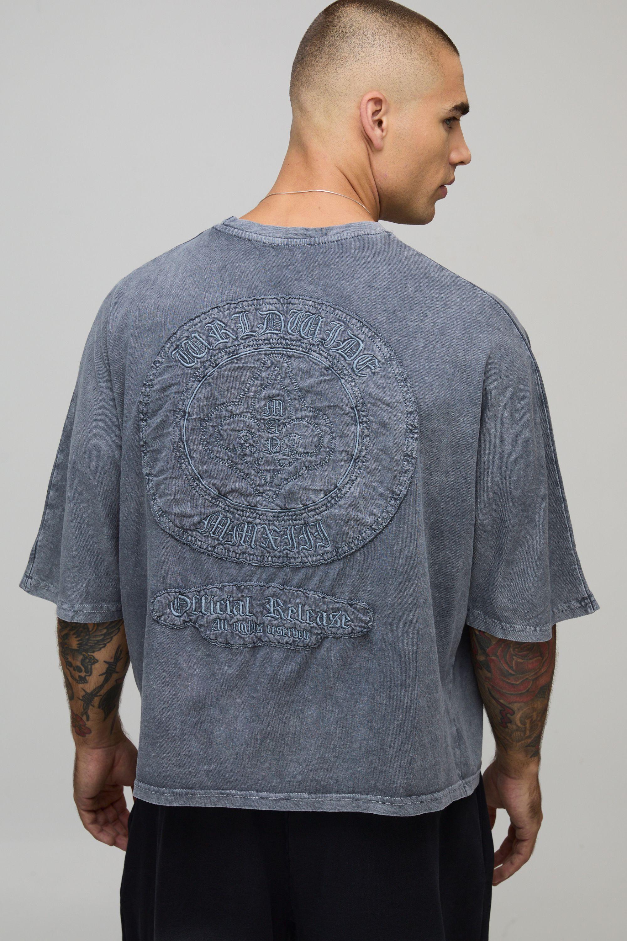 Oversized Worldwide Washed Applique T-Shirt by BOOHOOMAN Oversized Worldwide Washed Applique T-Shirt by BOOHOOMAN
