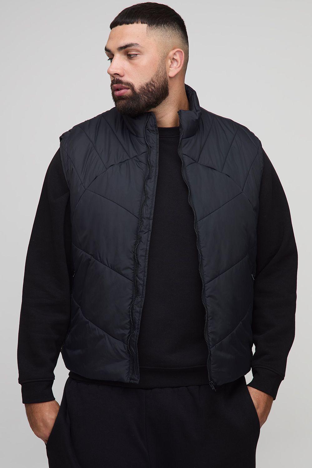 Plus Abstract Quilted Funnel Neck Gilet In Black by BOOHOOMAN