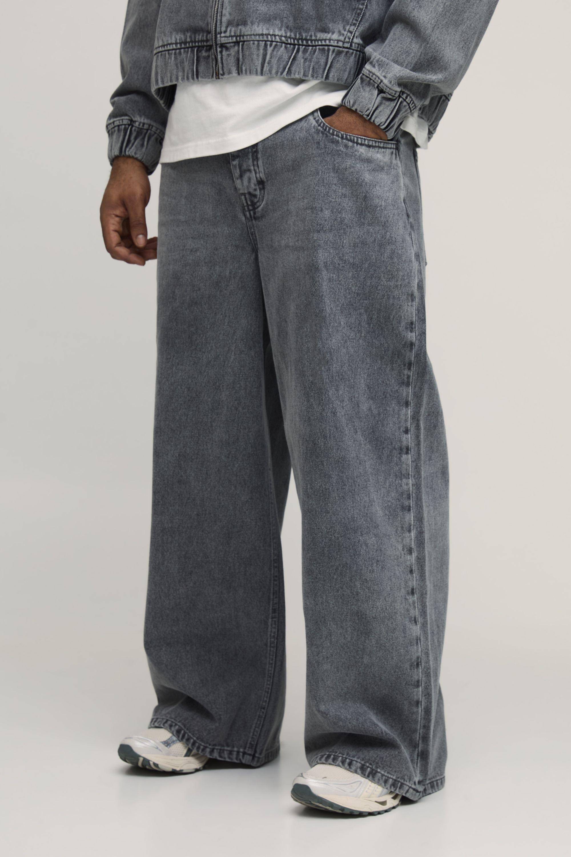Plus Baggy Fit Washed Jeans by BOOHOOMAN