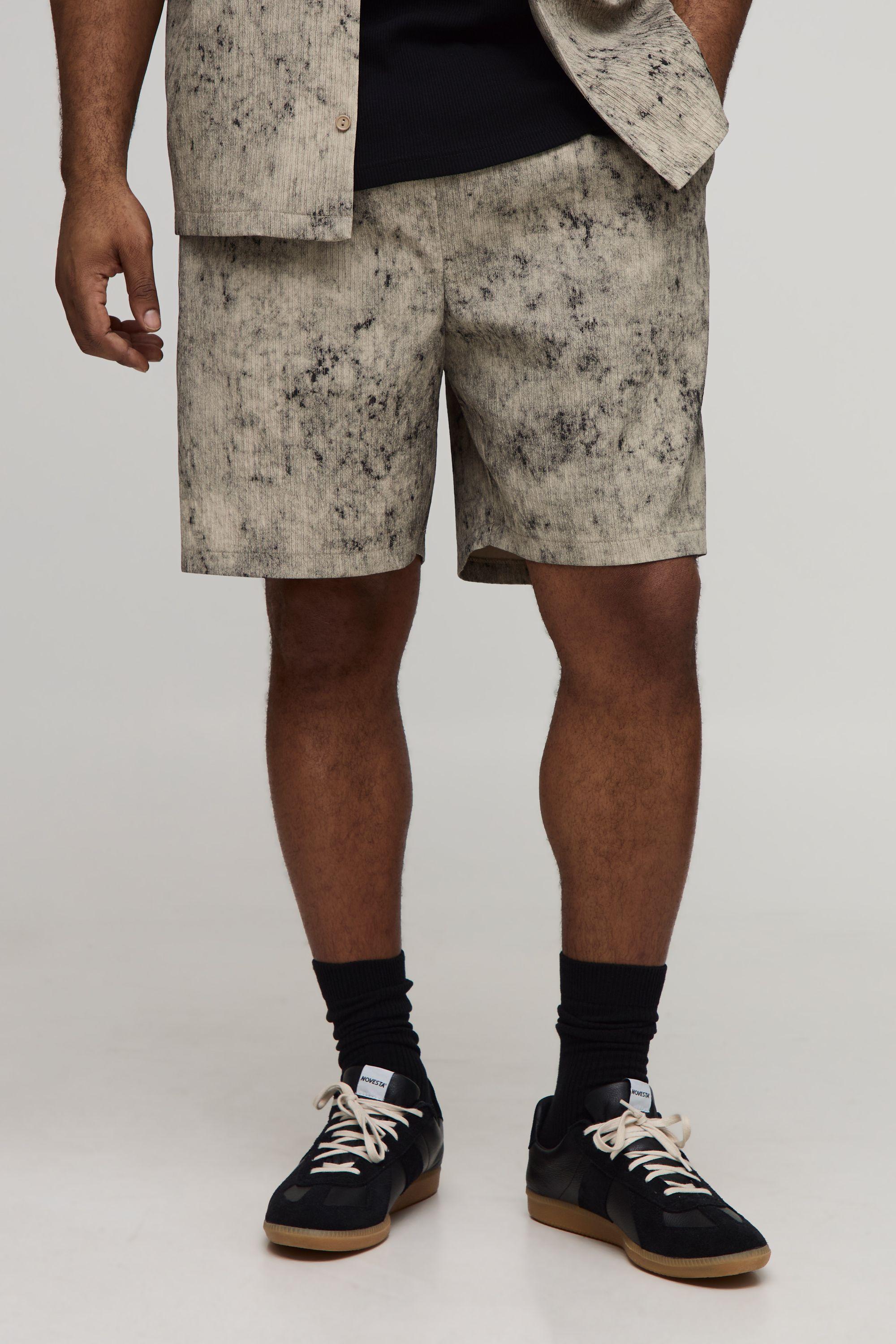 Plus Bleach Wash Textured Relaxed Fit Shorts by BOOHOOMAN