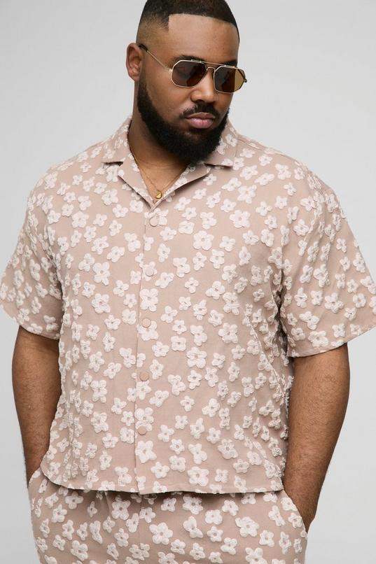 Plus Floral Jacquard Boxy Revere Shirt by BOOHOOMAN