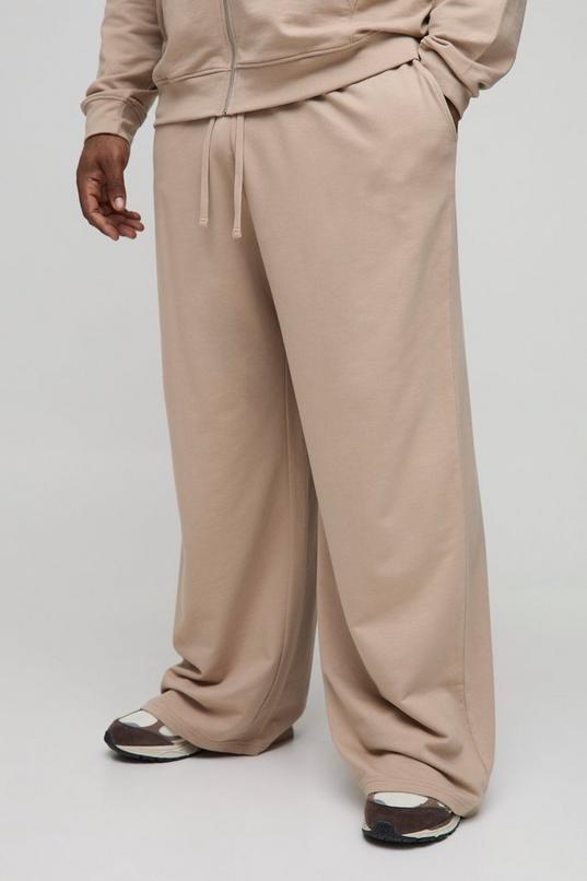 Plus Lightweight Loopback Wide Fit Basic Joggers by BOOHOOMAN Plus Lightweight Loopback Wide Fit Basic Joggers by BOOHOOMAN