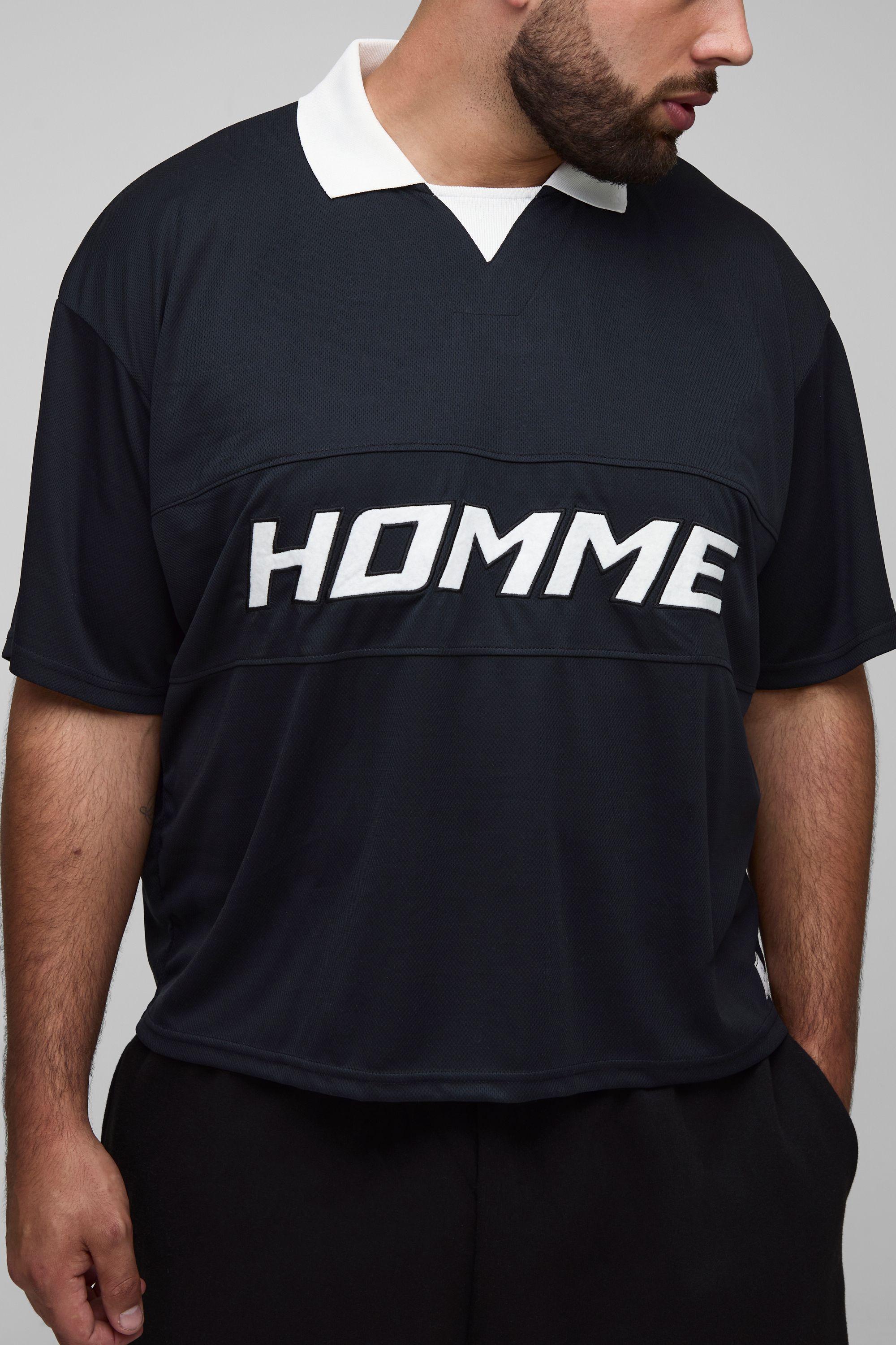 Plus Oversized Boxy Airtex Homme Applique T-Shirt by BOOHOOMAN