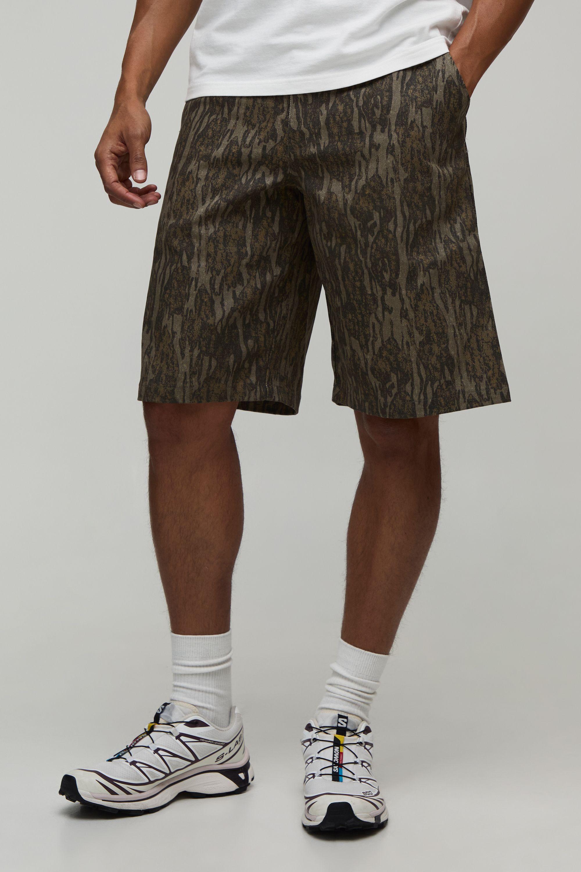 Regular Fit Camo Twill Co-ord Short by BOOHOOMAN