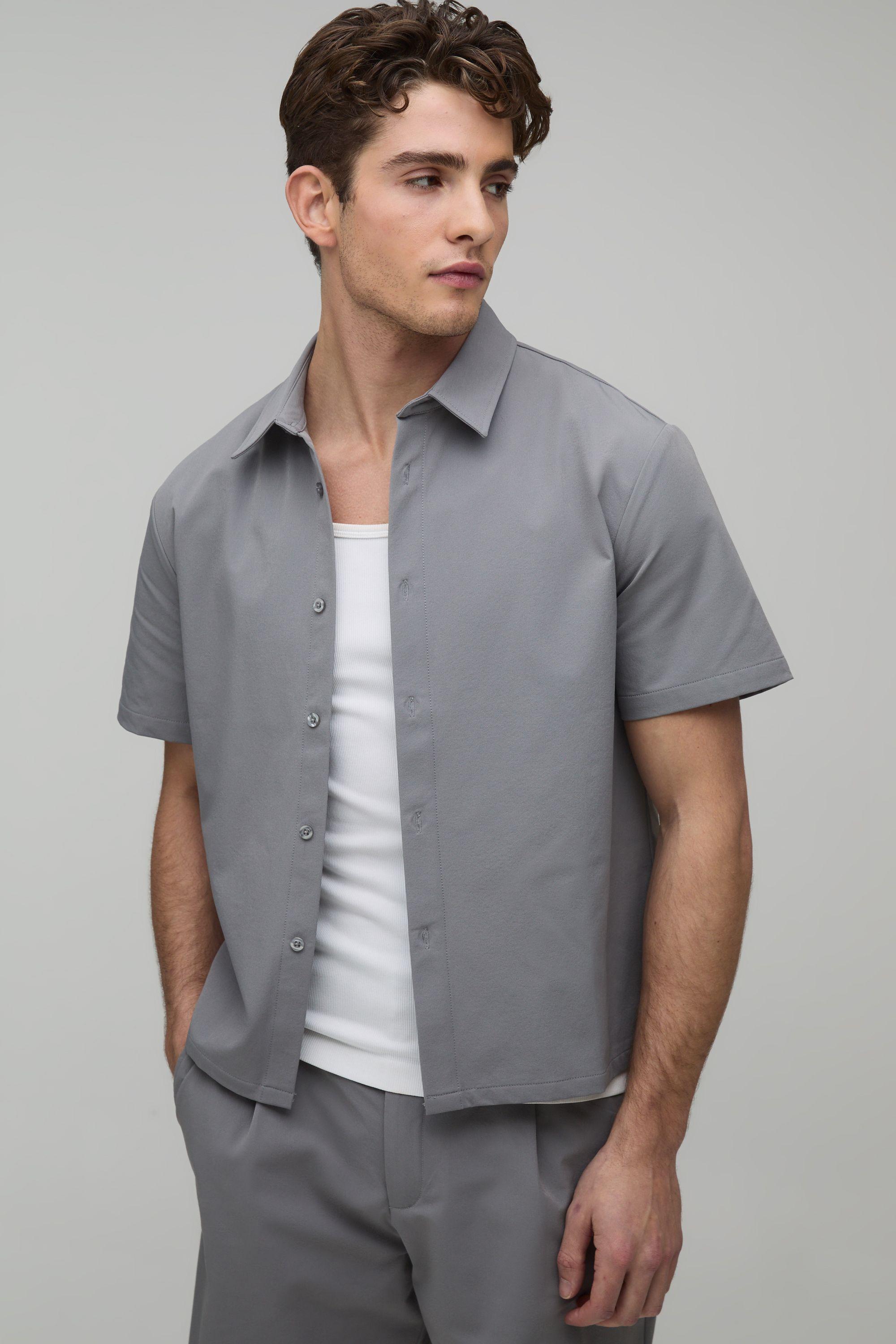 Regular Fit Technical Stretch Short Sleeve Shirt by BOOHOOMAN