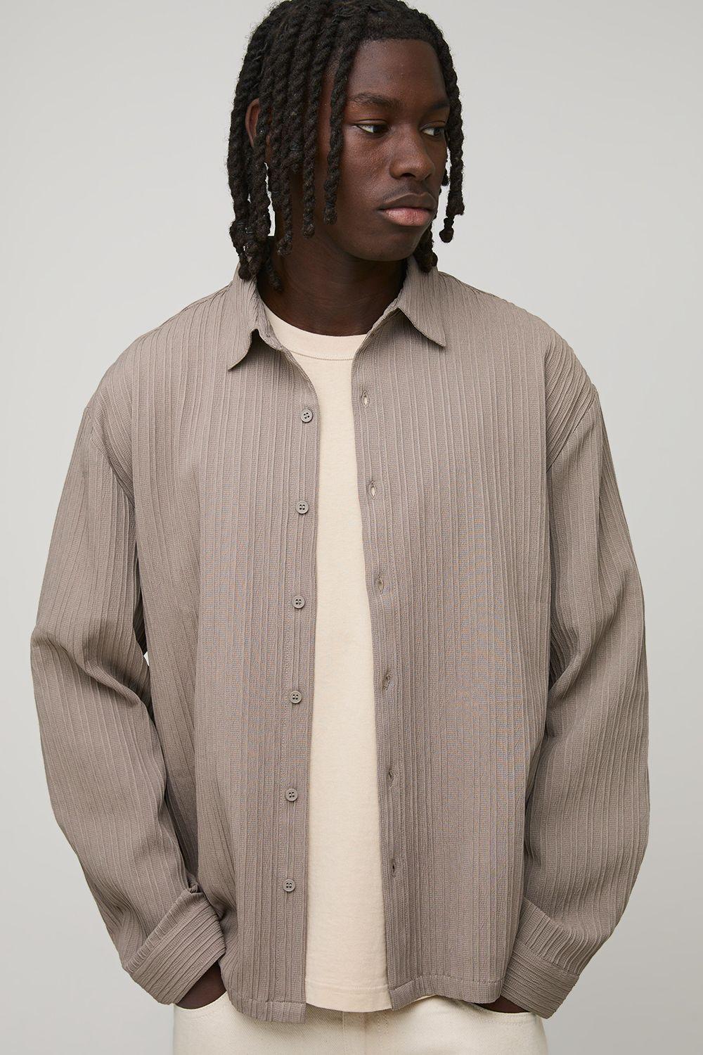 Regular Fit Textured Pleat Collared Shirt by BOOHOOMAN