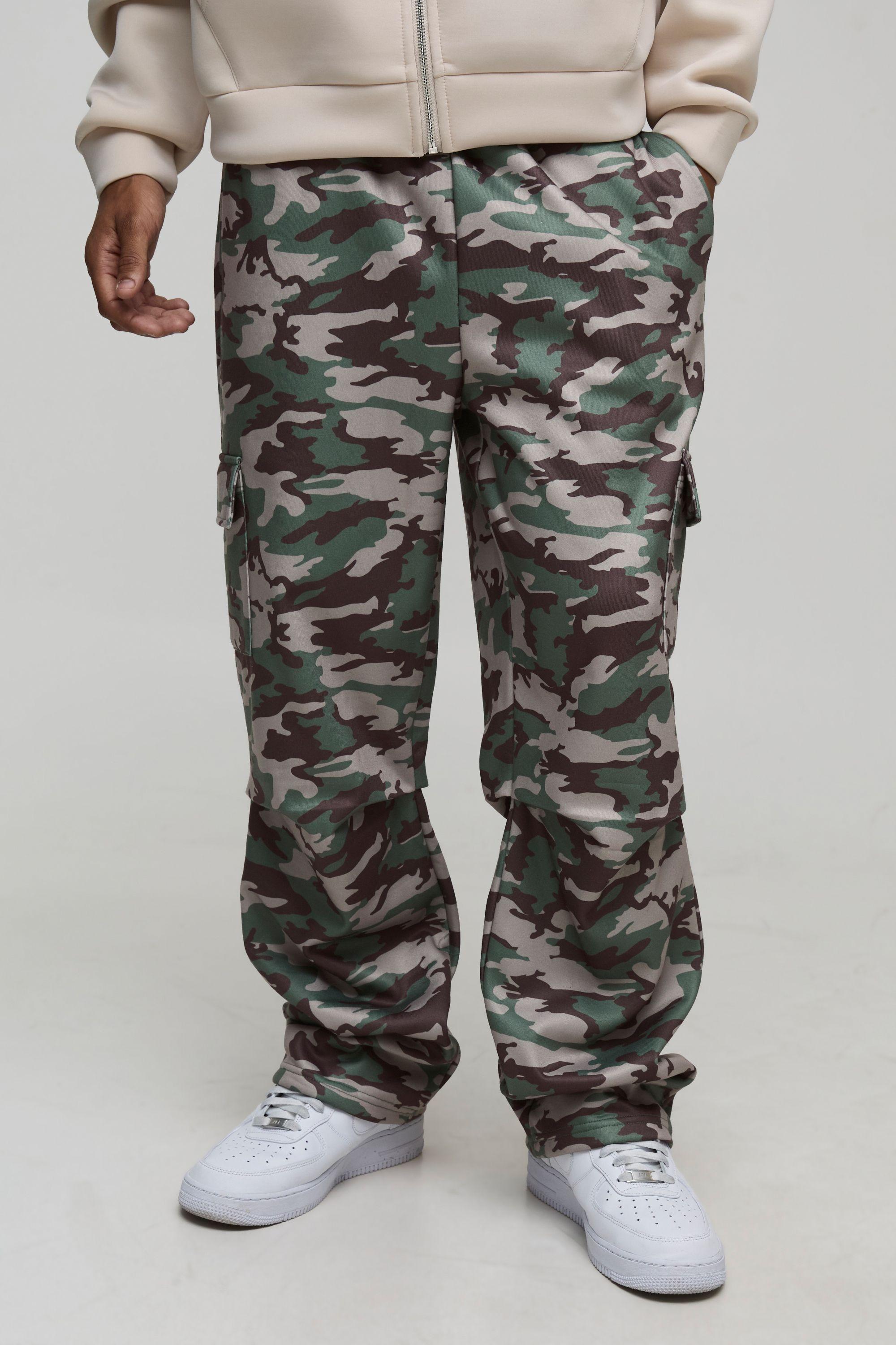 Relaxed Camo Cargo Jogger by BOOHOOMAN