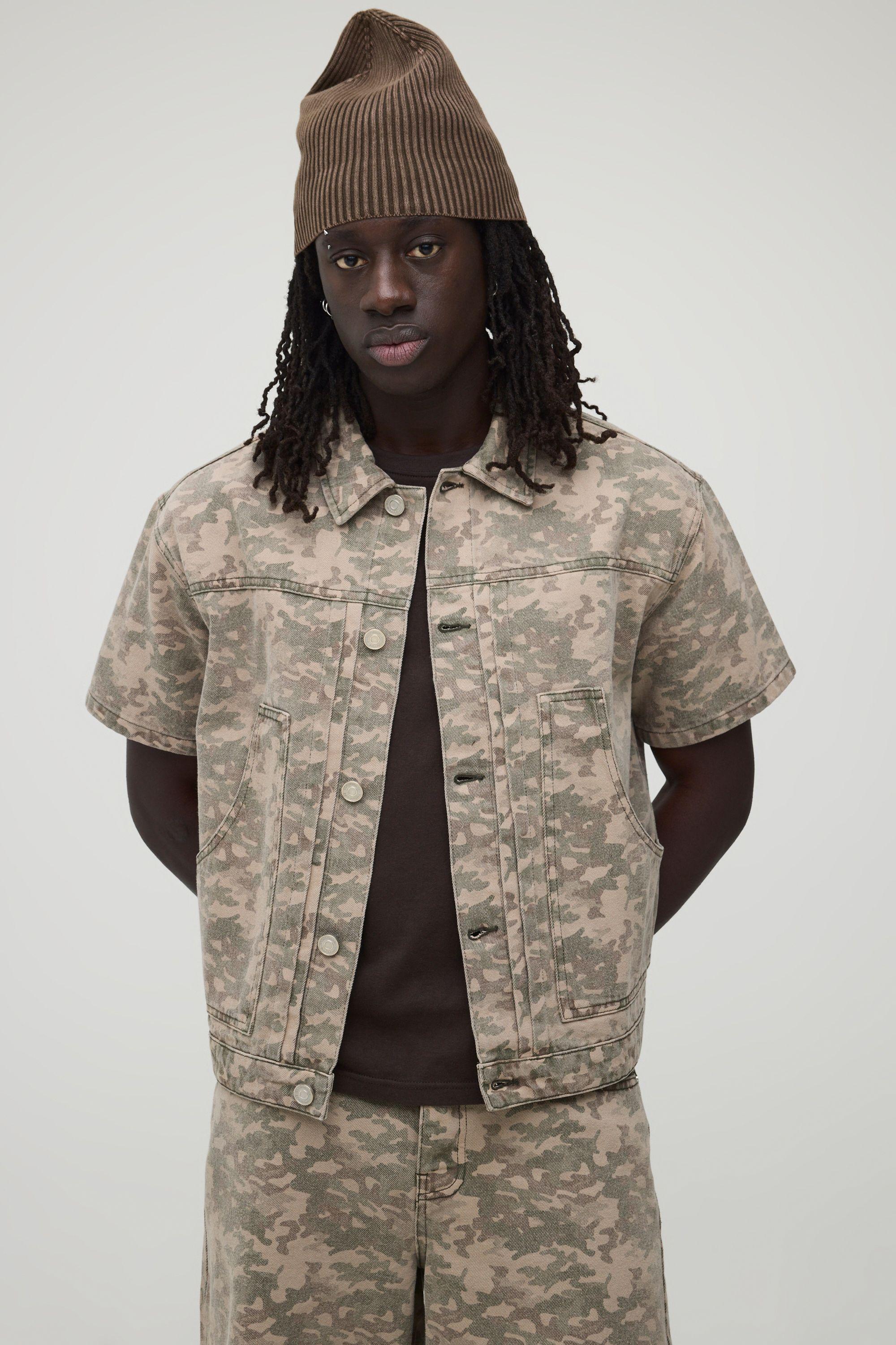 Washed Camo Carpenter Shirt by BOOHOOMAN