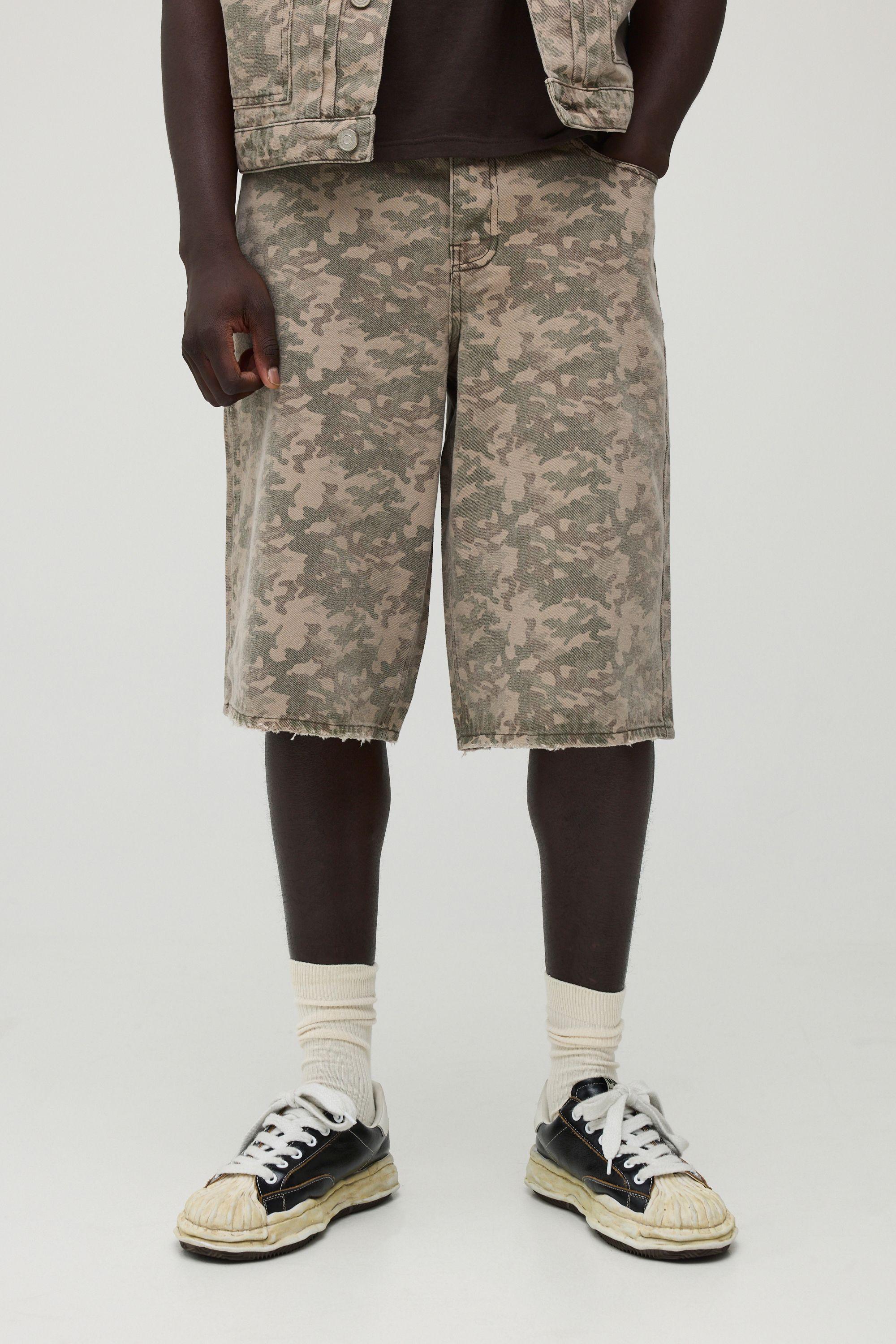 Washed Camo Longline Denim Jorts by BOOHOOMAN