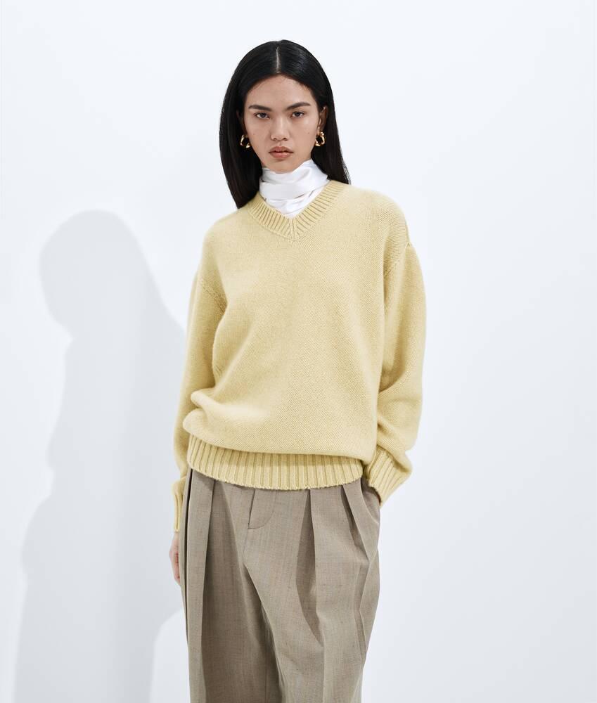 cashmere twisted sweater
                            
                            
                                cashmere twisted sweater by BOTTEGA VENETA