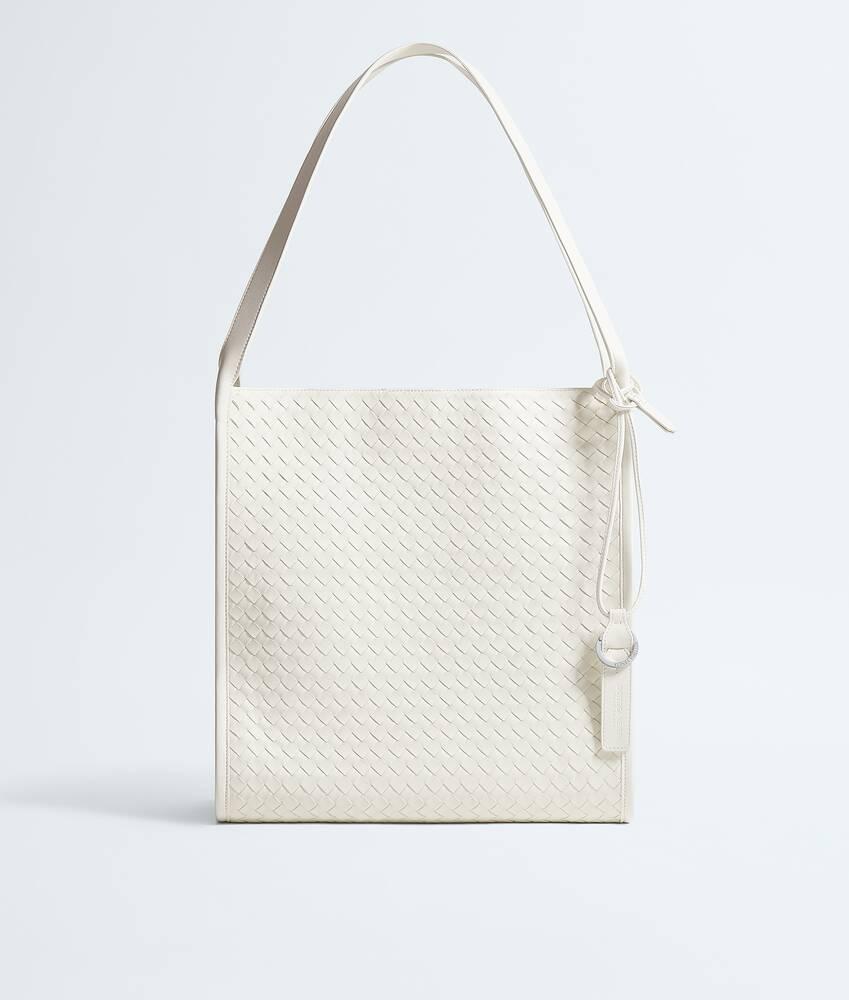 corriere
                            
                            
                                corriere by BOTTEGA VENETA