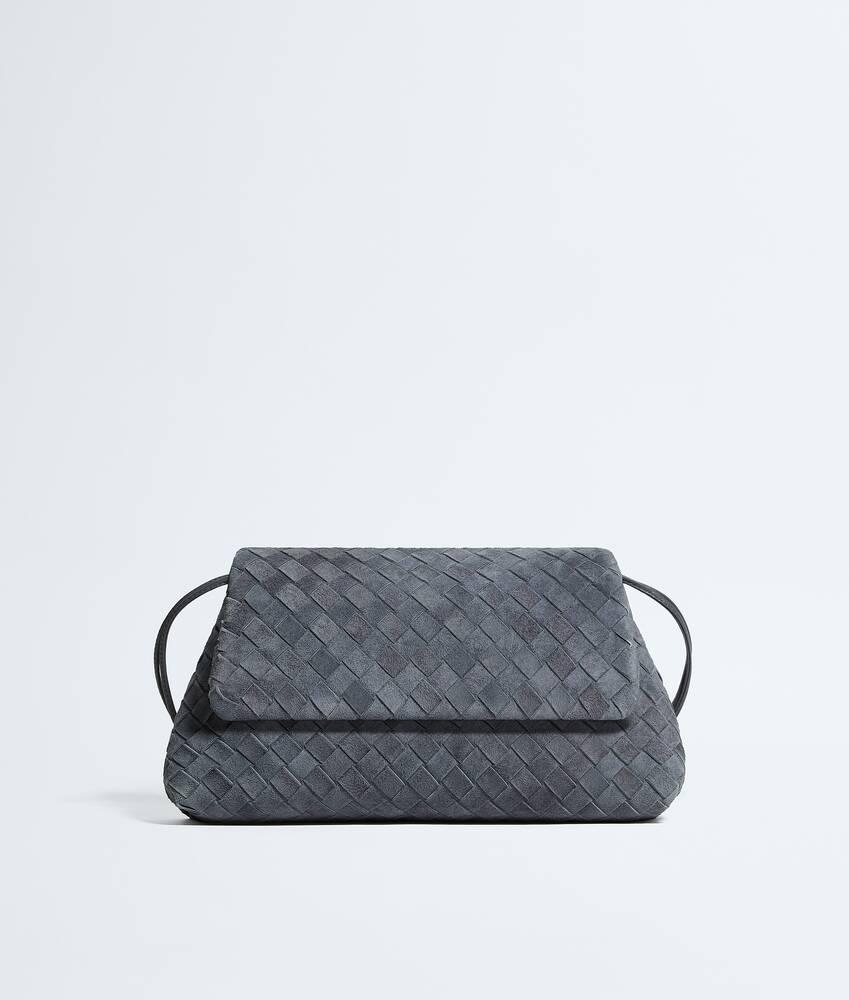 giorno
                            
                            
                                giorno by BOTTEGA VENETA