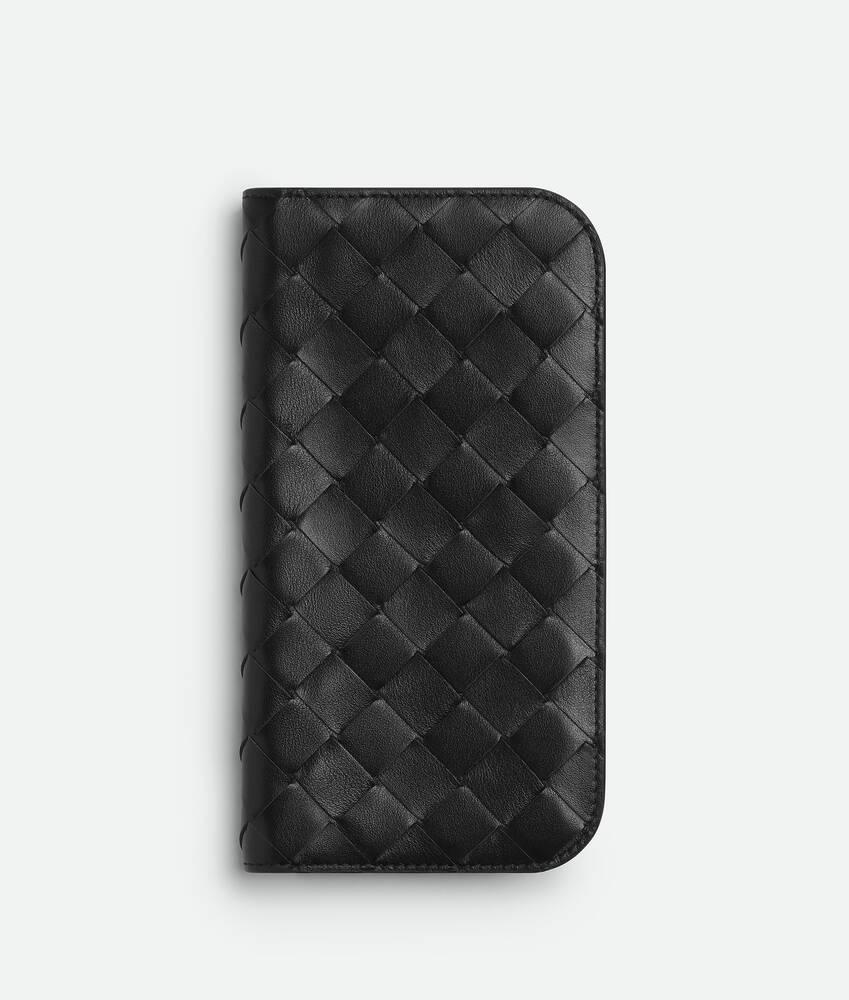 intrecciato iphone 16 pro max folio case
                            
                            
                                intrecciato iphone 16 pro max folio case by BOTTEGA VENETA