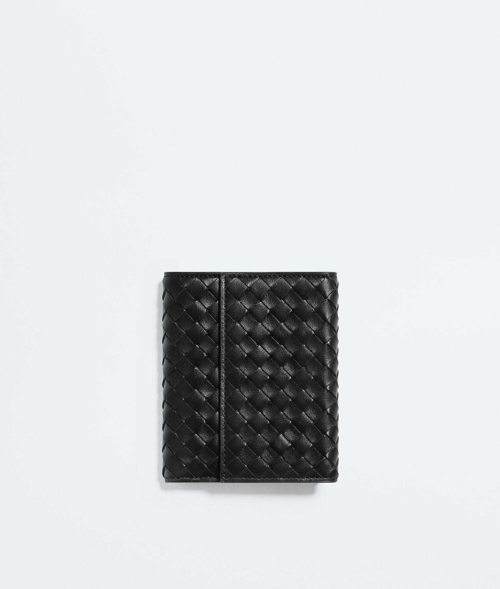 intrecciato piccolo small bi-fold zipped with flap
                            
                            
                                intrecciato piccolo small bi-fold zipped with flap by BOTTEGA VENETA