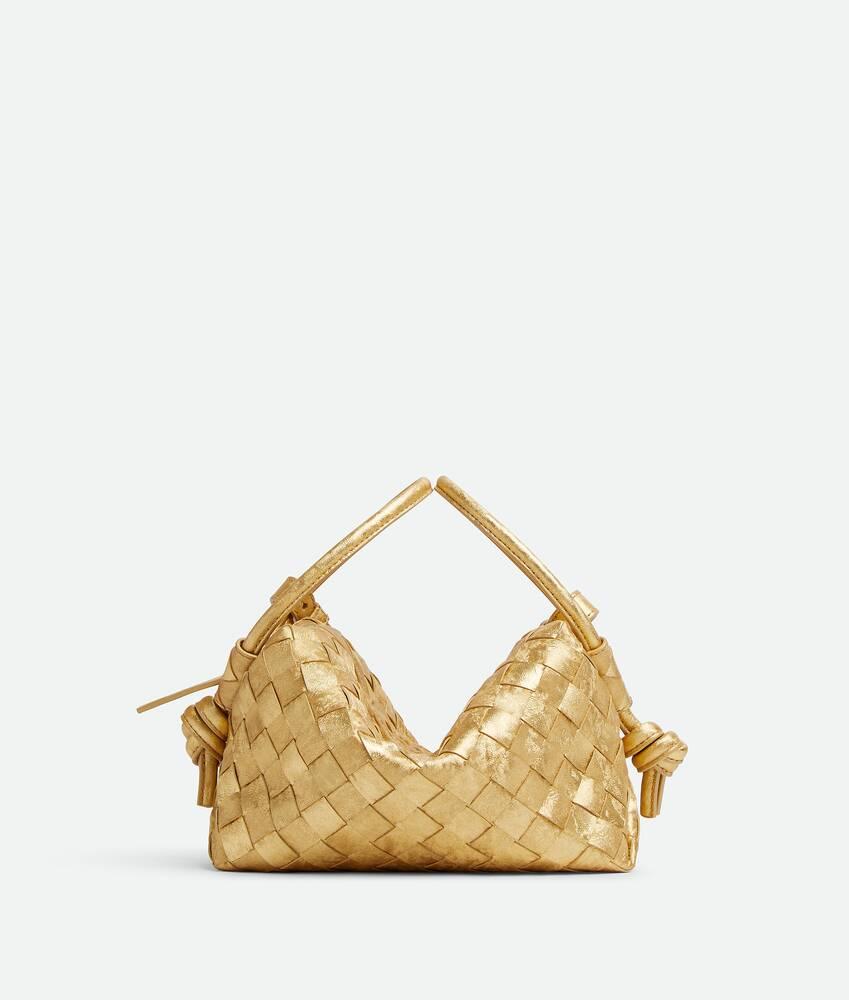 loop top handle
loop top handle by BOTTEGA VENETA loop top handle
loop top handle by BOTTEGA VENETA