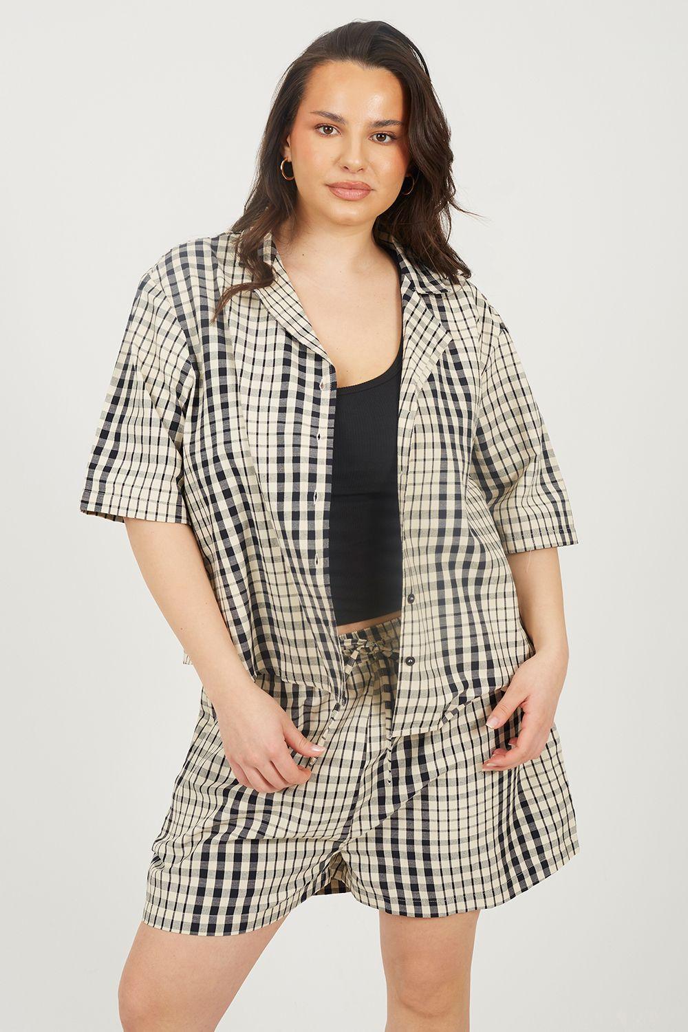 Curve Check Short Sleeve Shirt by BRAVE SOUL