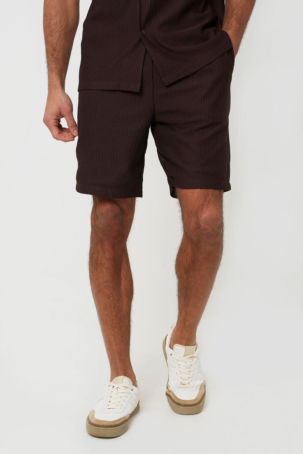 Pleated Shorts by BRAVE SOUL