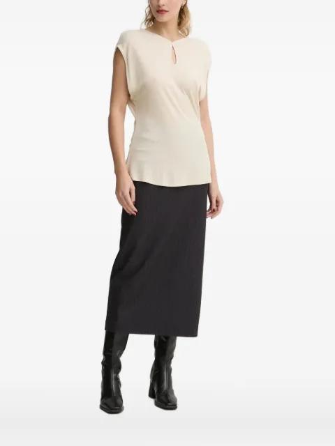 keyhole-neckline sleeveless top by BRUUNS BAZAAR