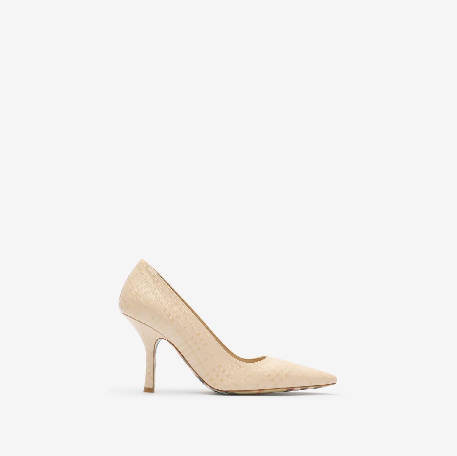 Check Leather Dame High Pumps by BURBERRY