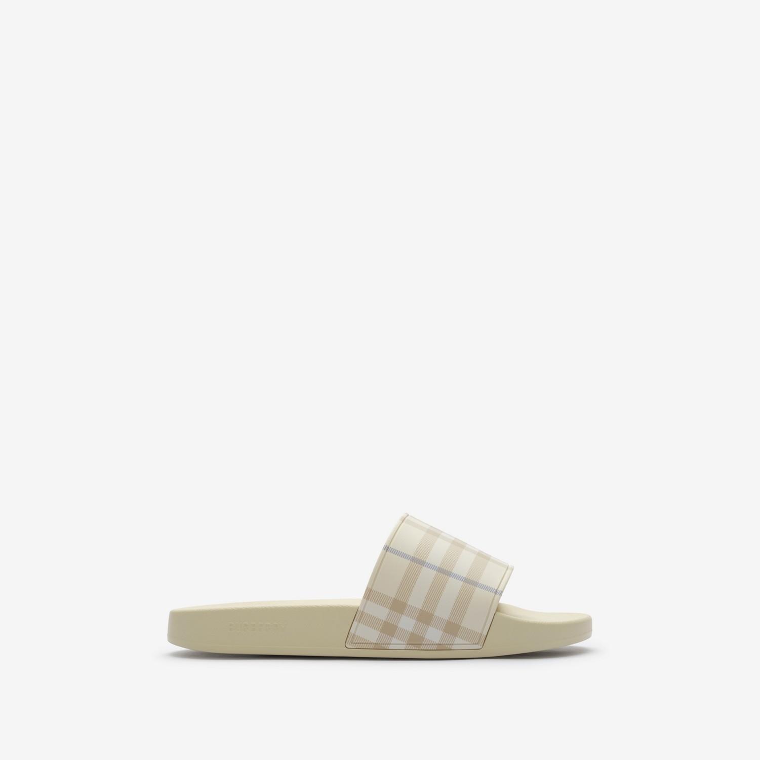 Check Slides by BURBERRY