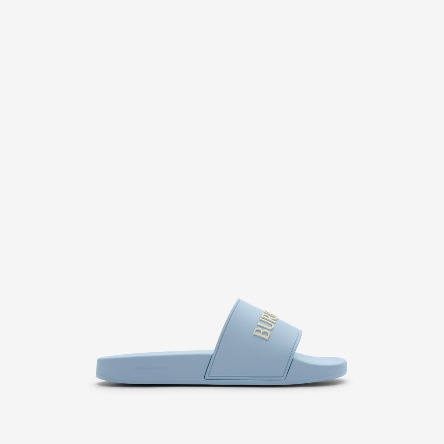 Logo Slides by BURBERRY