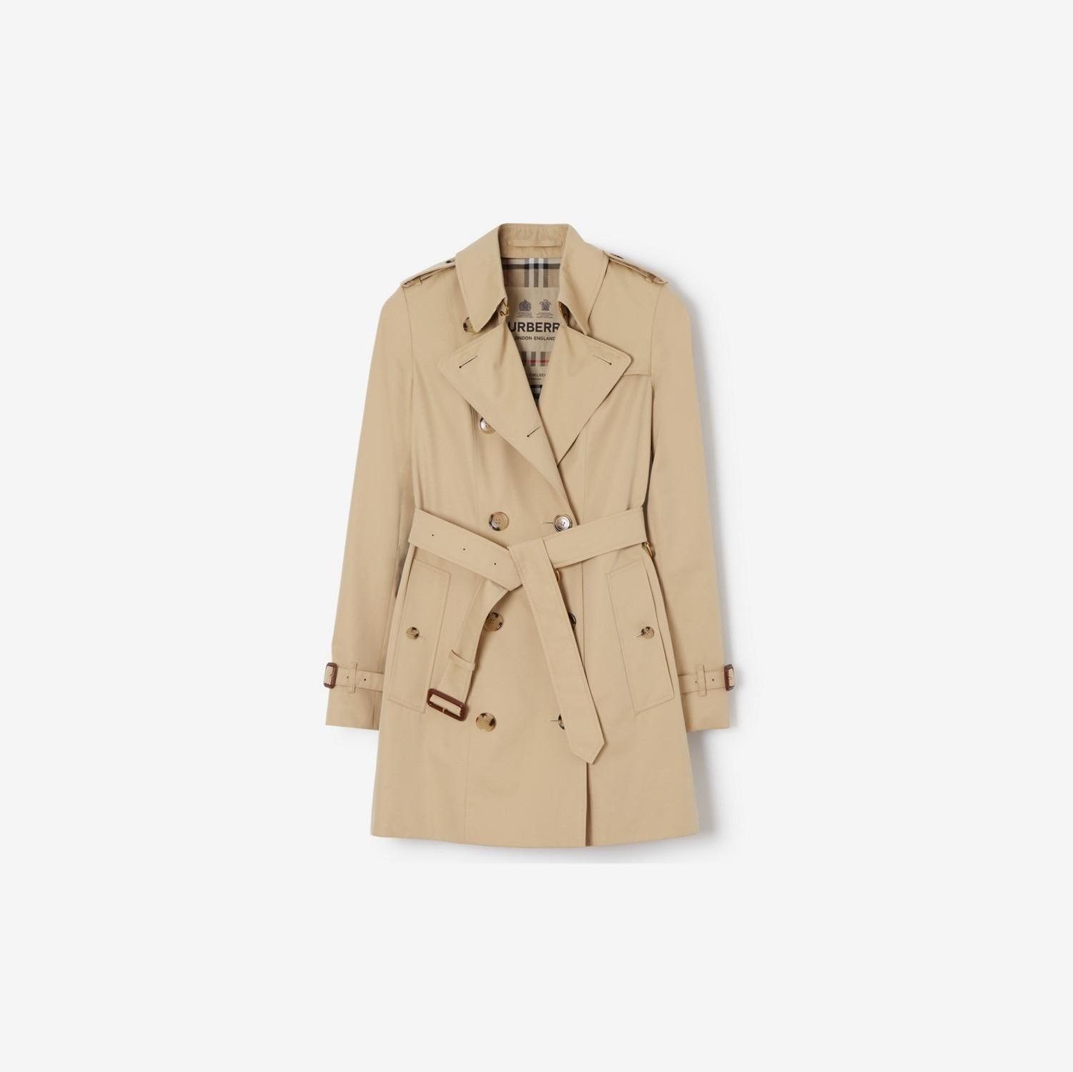 Short Chelsea Heritage Trench Coat by BURBERRY