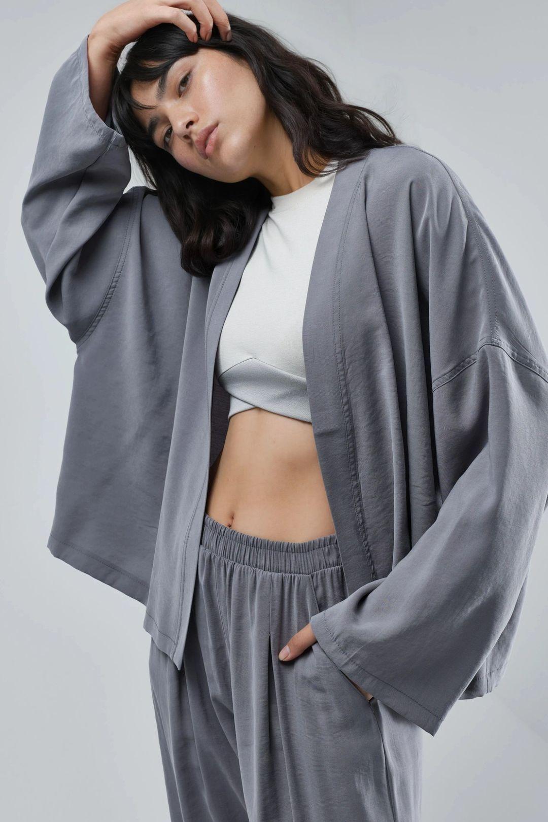 Long Sleeve Loose Fit Kimono by BUSEM