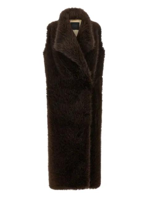 collared sleeveless coat by B&B COUTURE