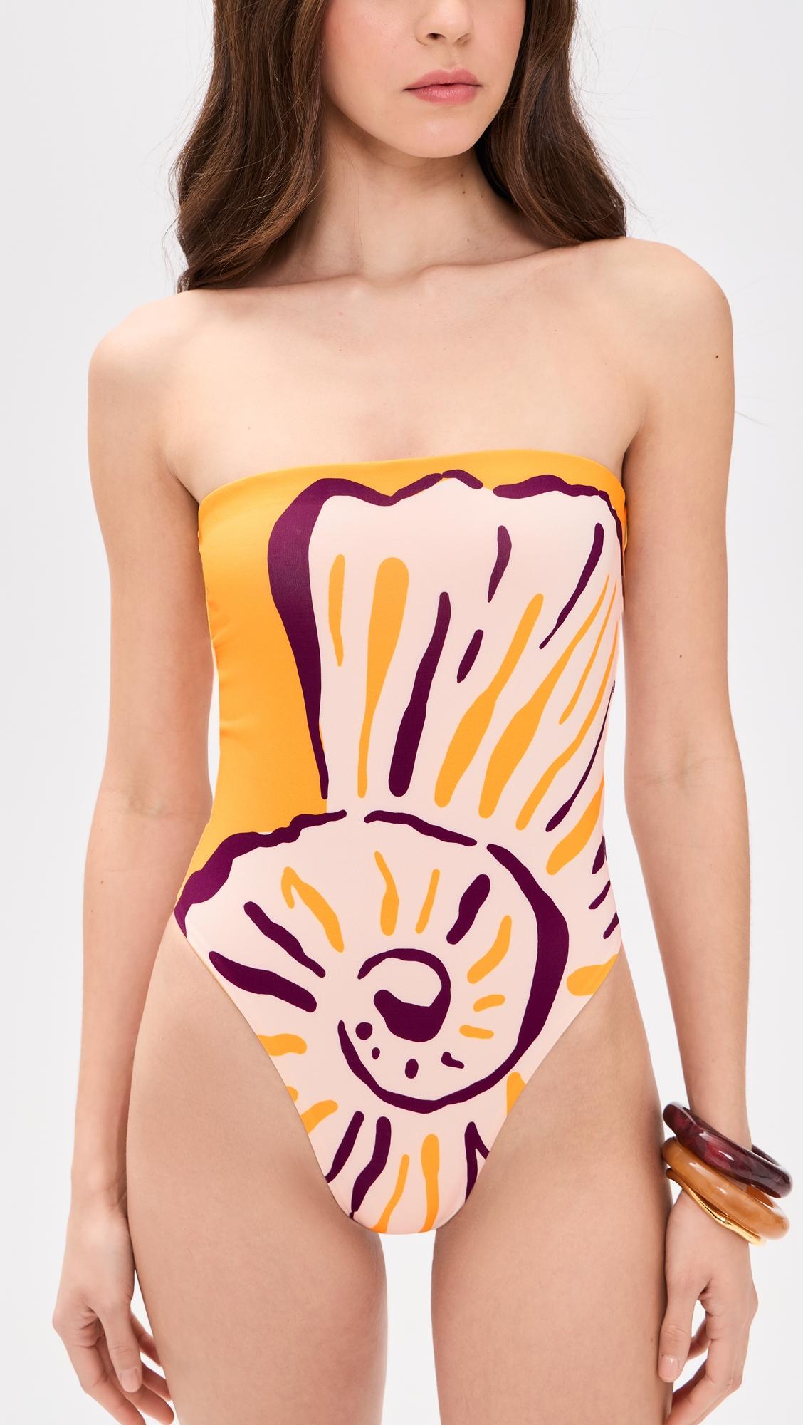 Lore One Piece by CALA DE LA CRUZ